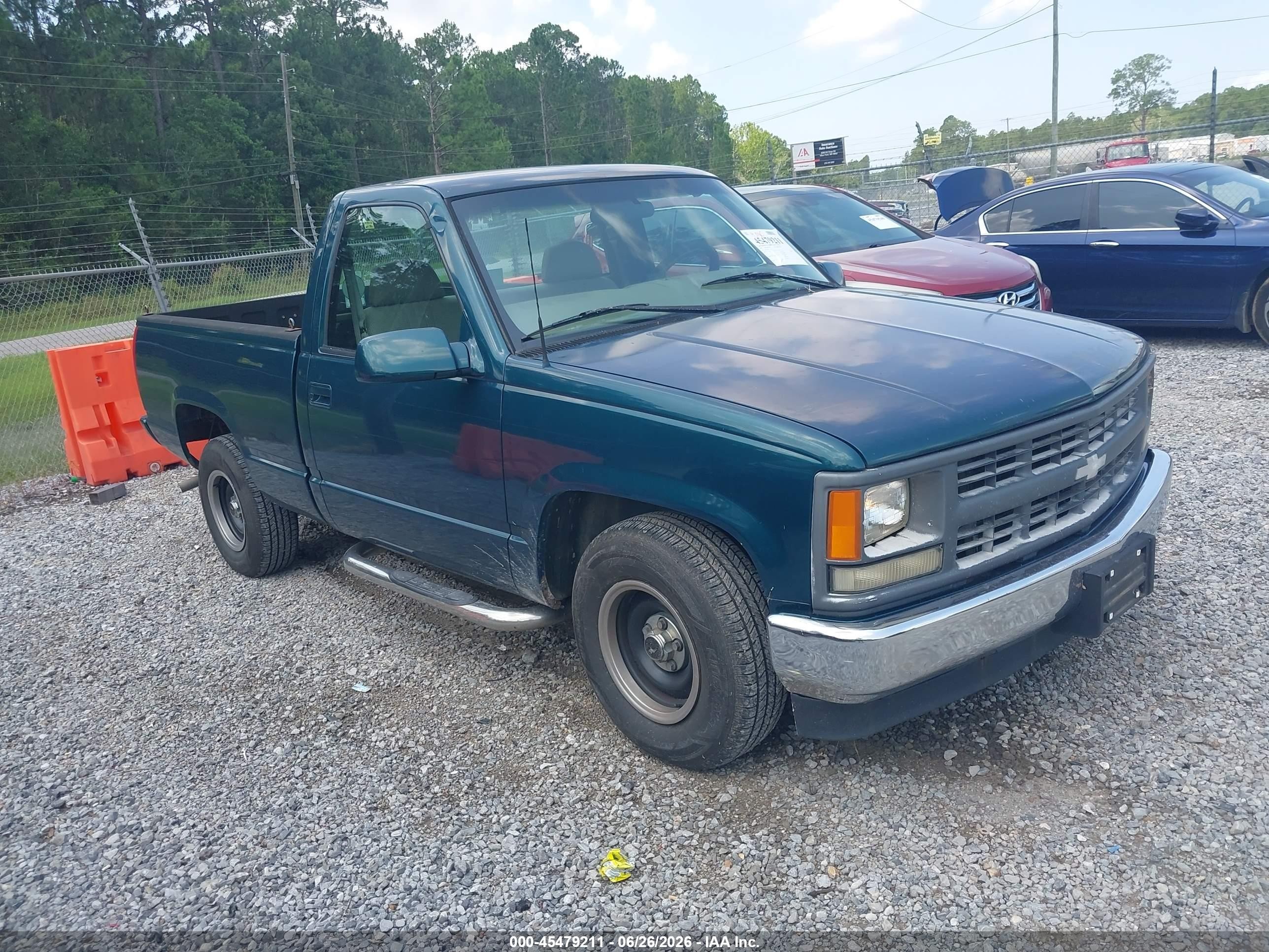 1997 Chevrolet C/k 1500 Work Fleetside W/t Green vin: 1GCEC14W1VZ239576