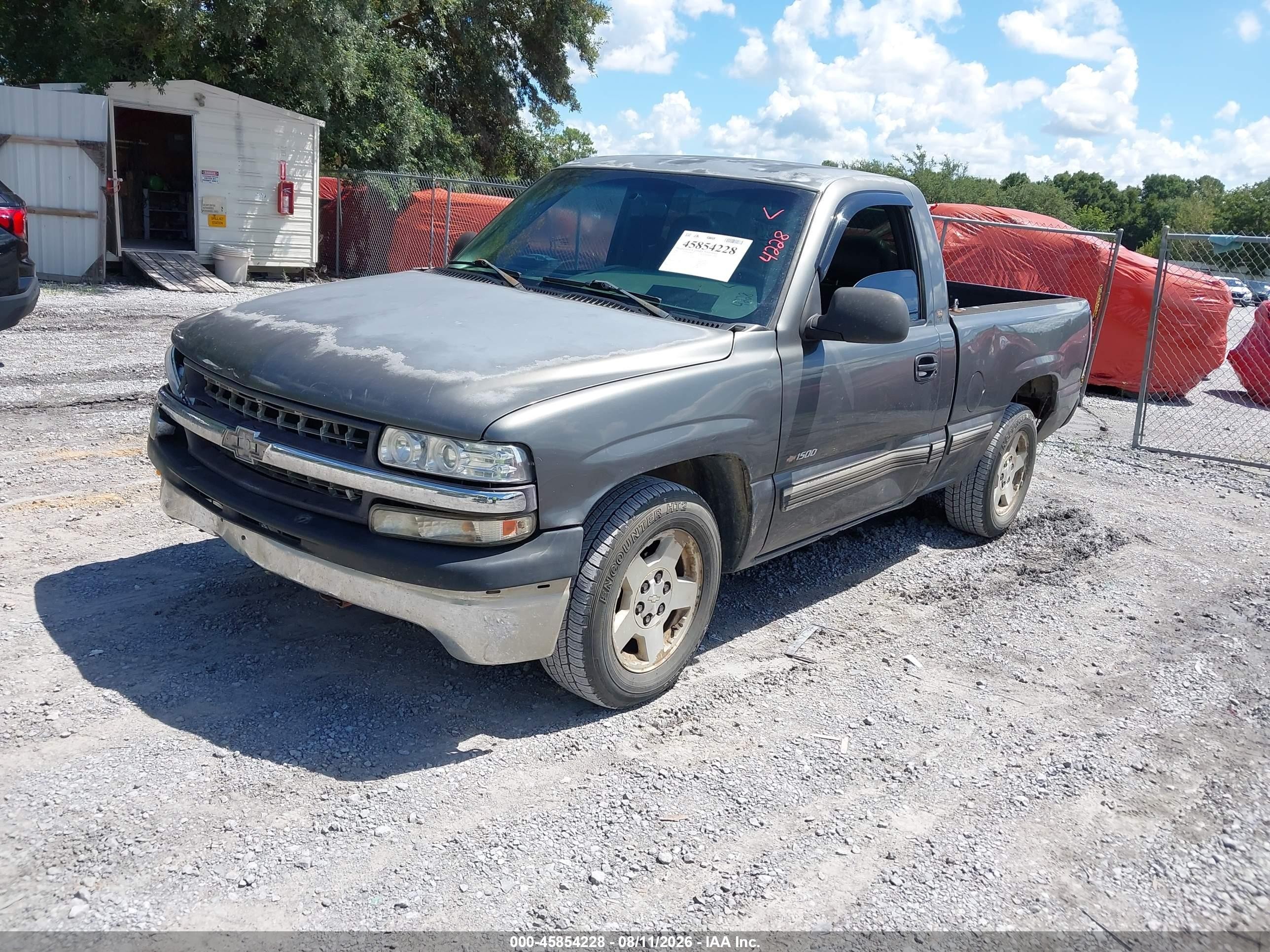 2002 Chevrolet Silverado 1500   Gray vin: 1GCEC14W22Z201236