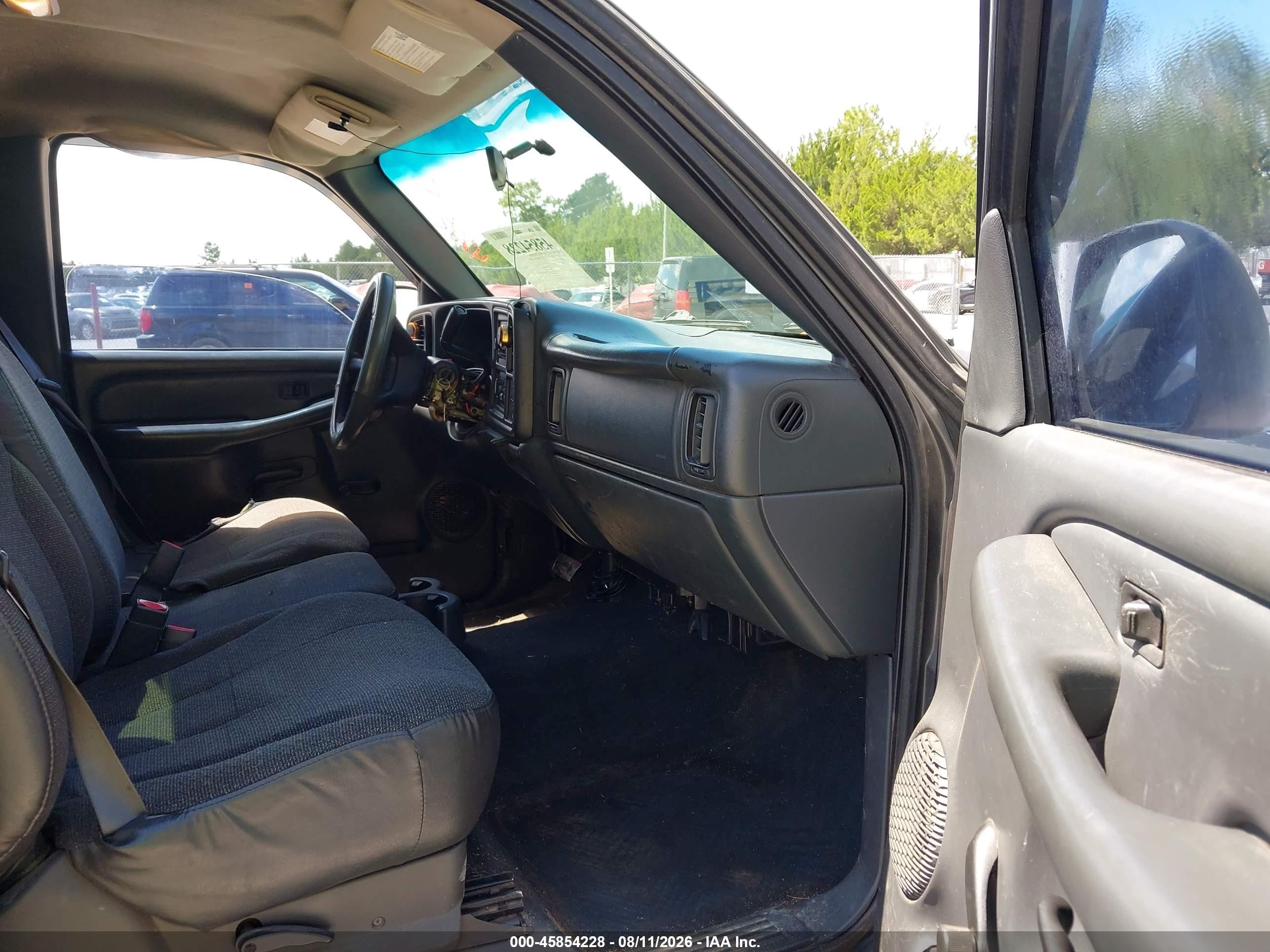 2002 Chevrolet Silverado 1500   Gray vin: 1GCEC14W22Z201236