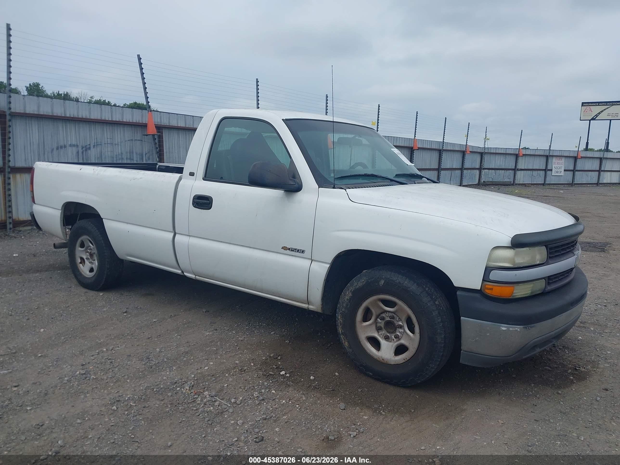 1GCEC14W22Z229117