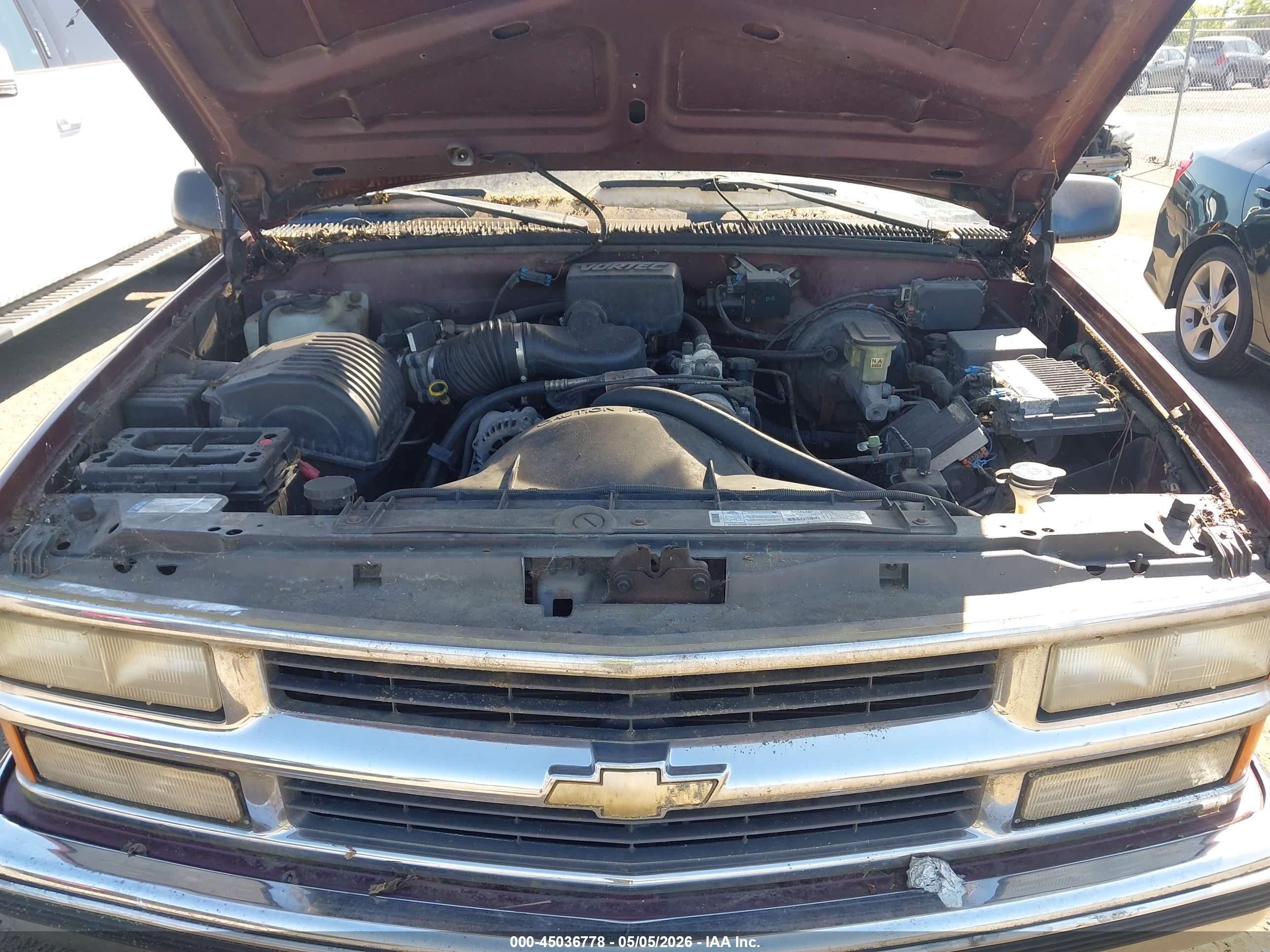 1998 Chevrolet C1500 Fleetside Maroon vin: 1GCEC14W2WZ135065