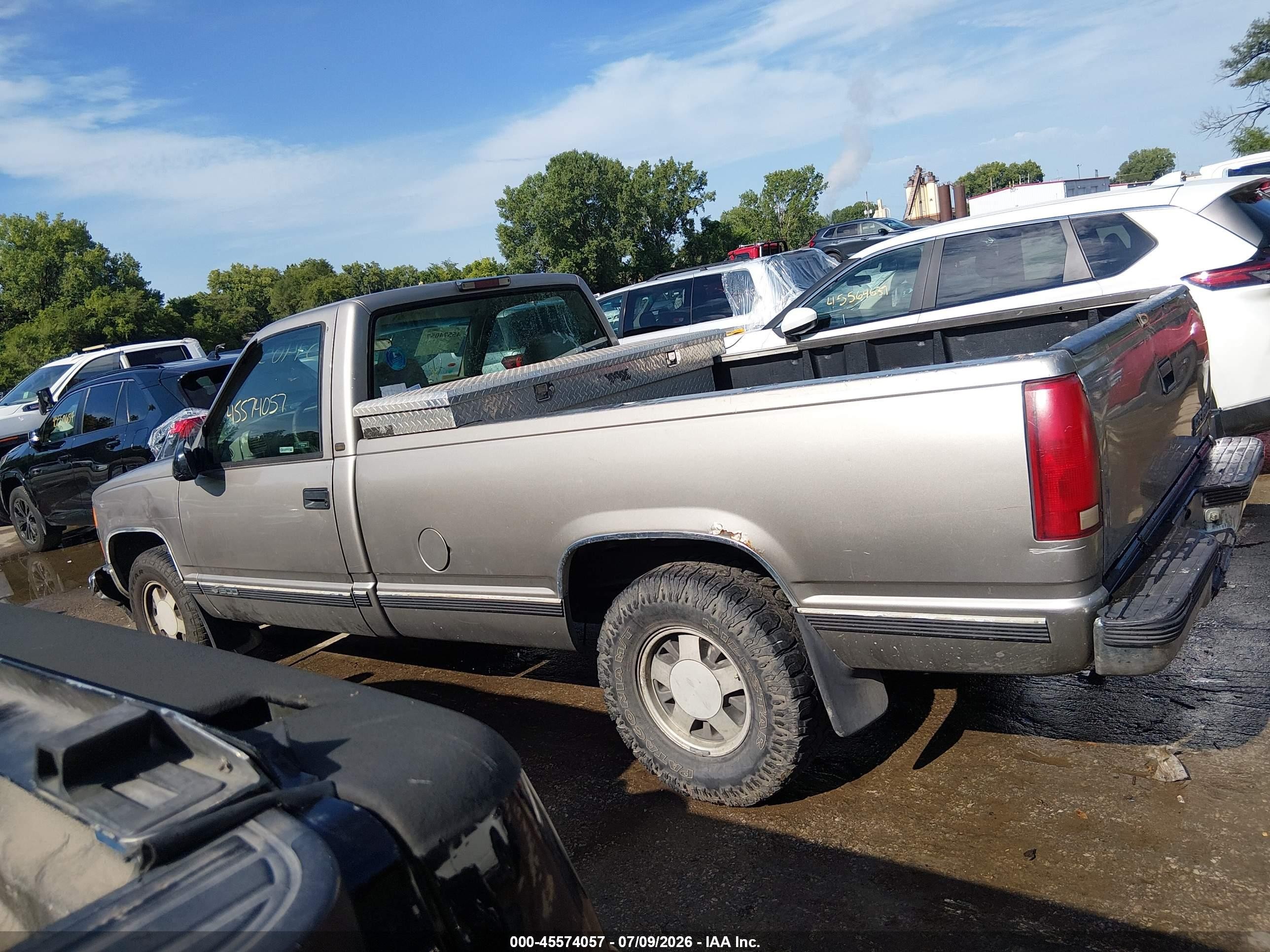 1998 Chevrolet C/k 1500 Fleetside Brown vin: 1GCEC14W2WZ260681