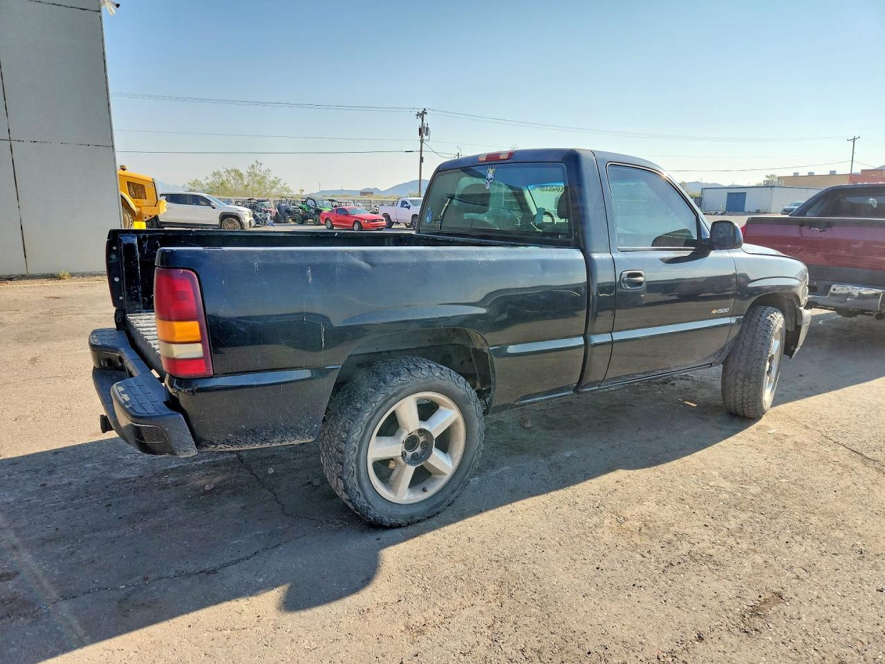 2001 Chevrolet Silverado C1500 Черный vin: 1GCEC14W31Z208713