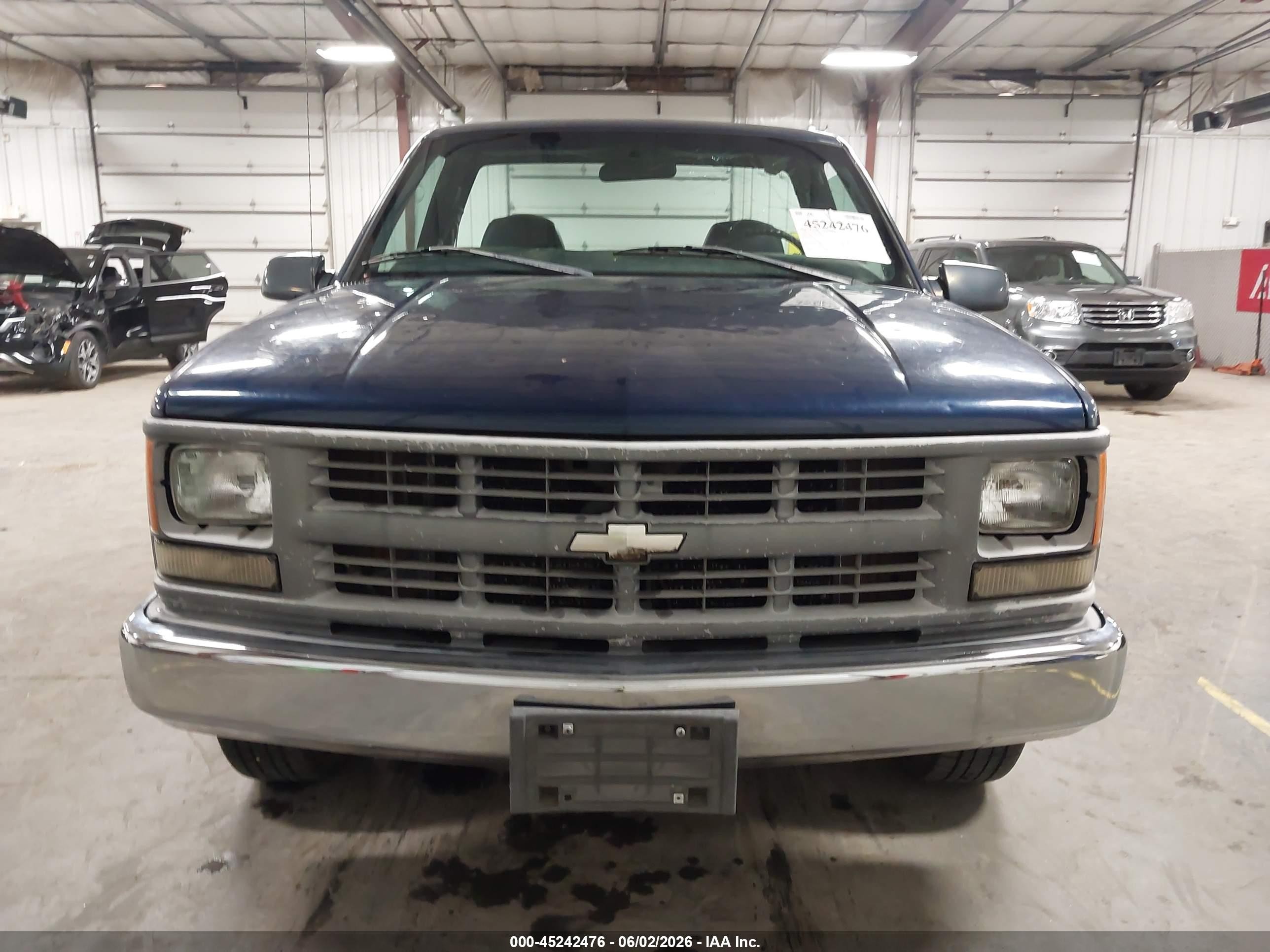 1998 Chevrolet C1500 Fleetside W/t Синий vin: 1GCEC14W3WZ278204