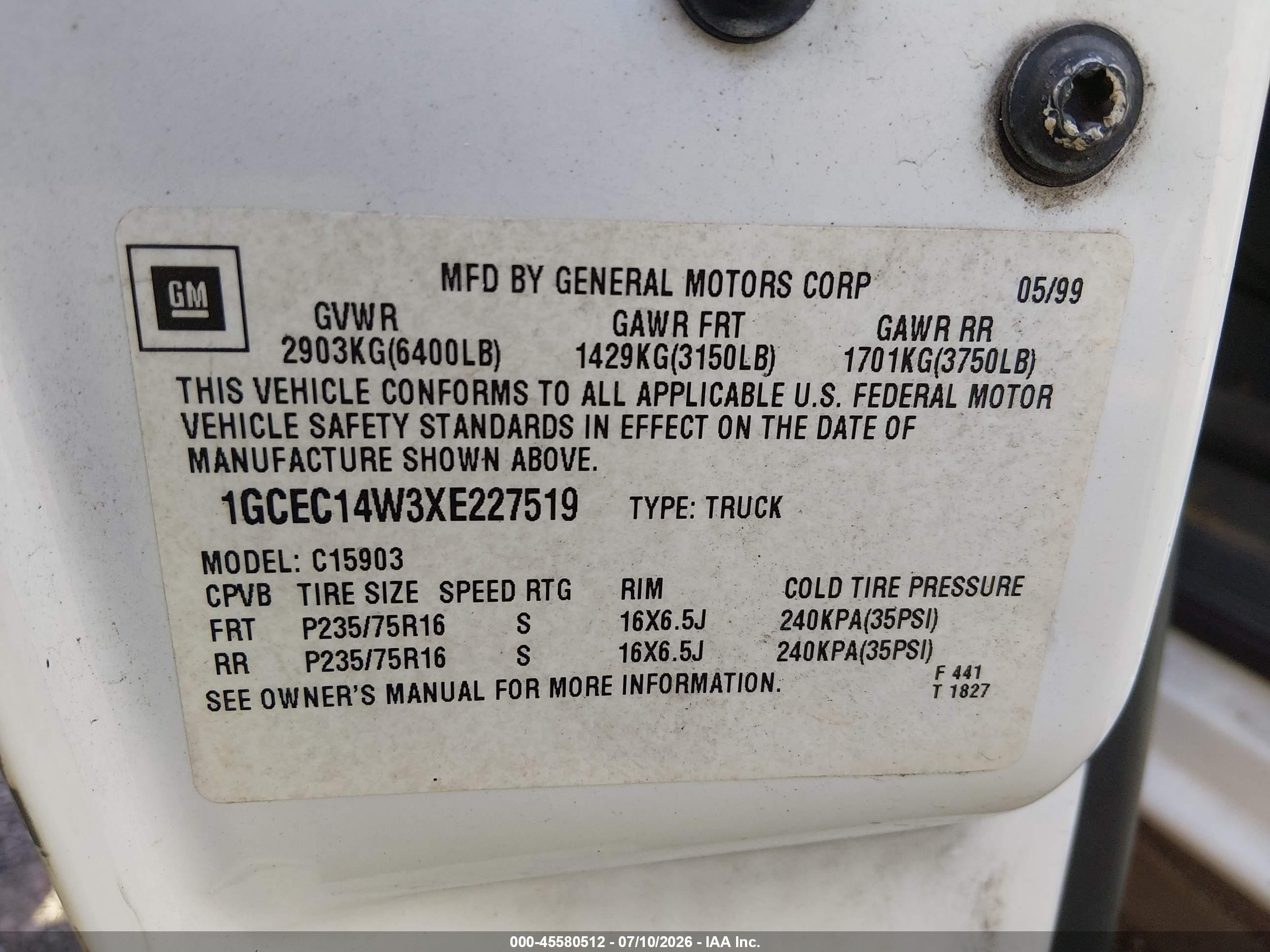 1999 Chevrolet Silverado 1500   White vin: 1GCEC14W3XE227519