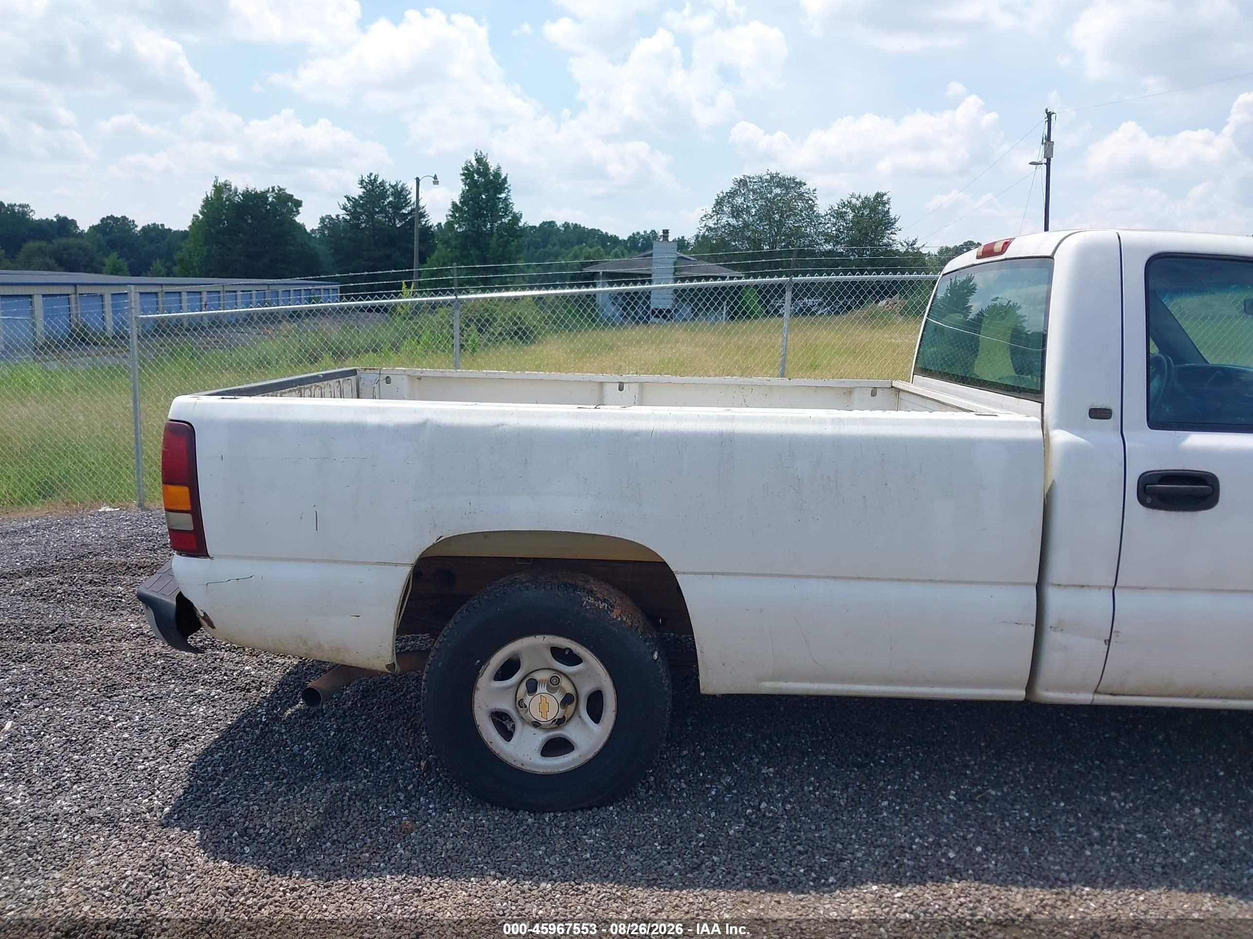 2002 Chevrolet Silverado 1500 Commercial White vin: 1GCEC14W42Z195424