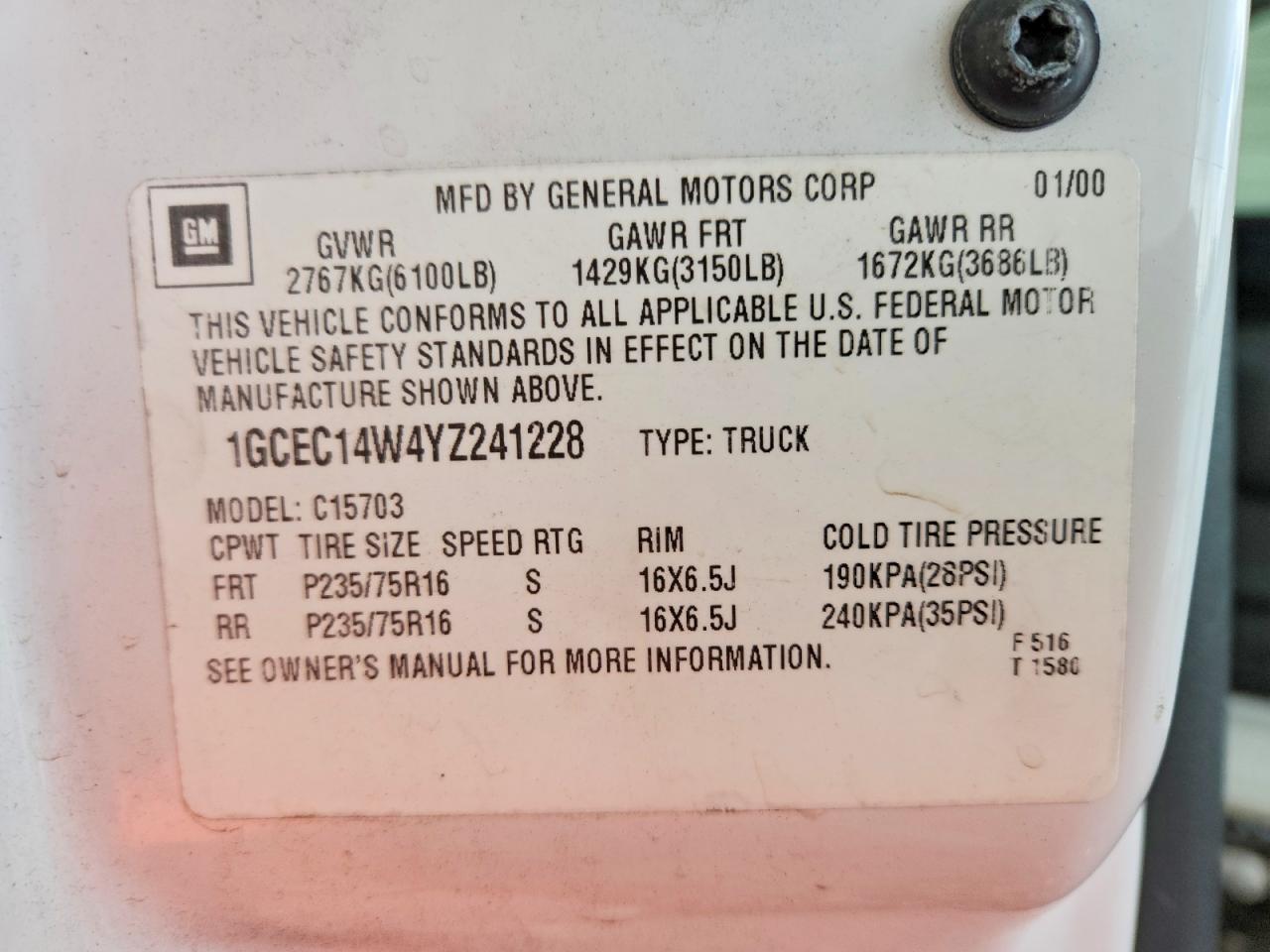 2000 Chevrolet Silverado C1500 White vin: 1GCEC14W4YZ241228