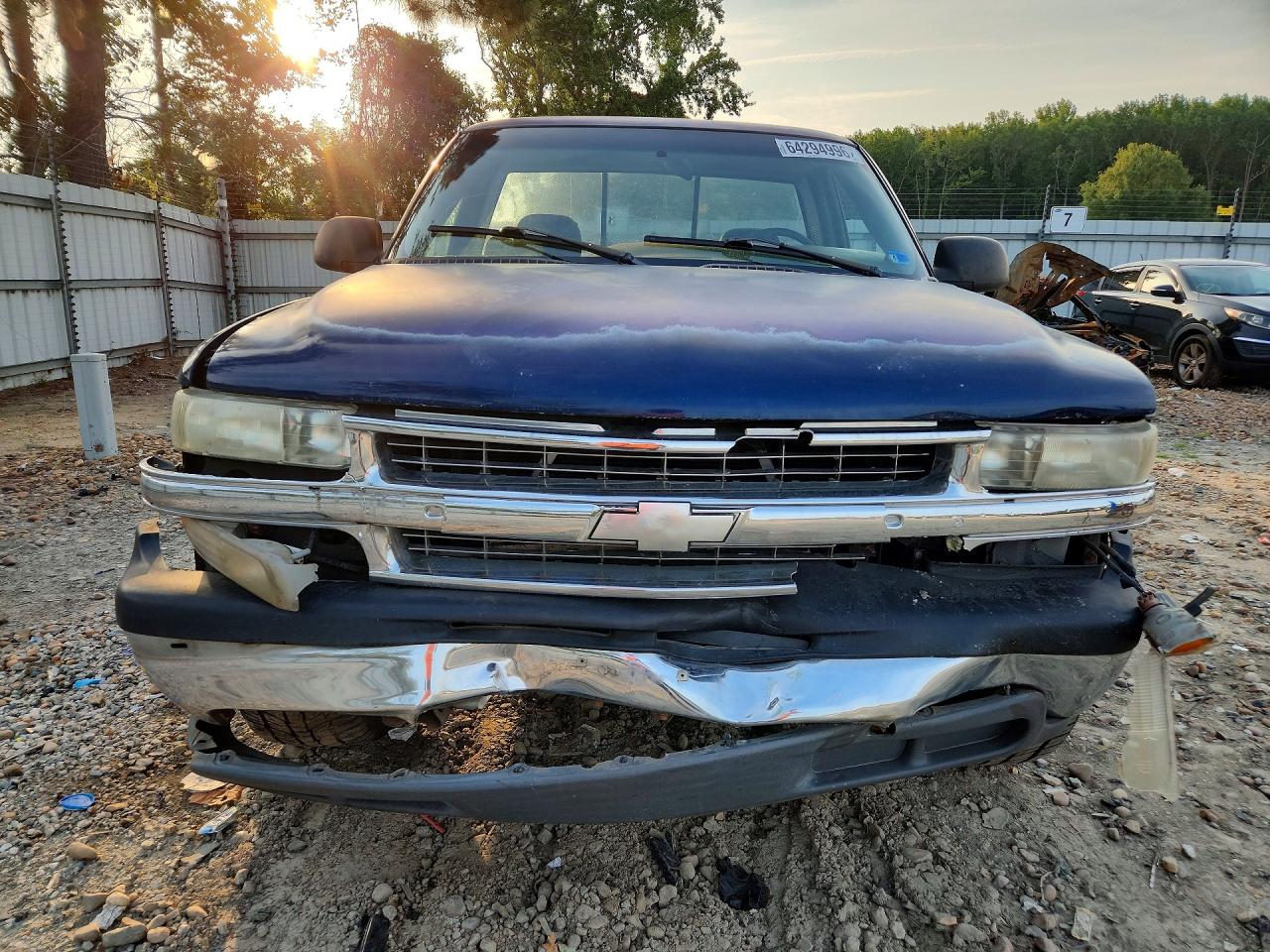 2000 Chevrolet Silverado C1500 Blue vin: 1GCEC14W4YZ257252