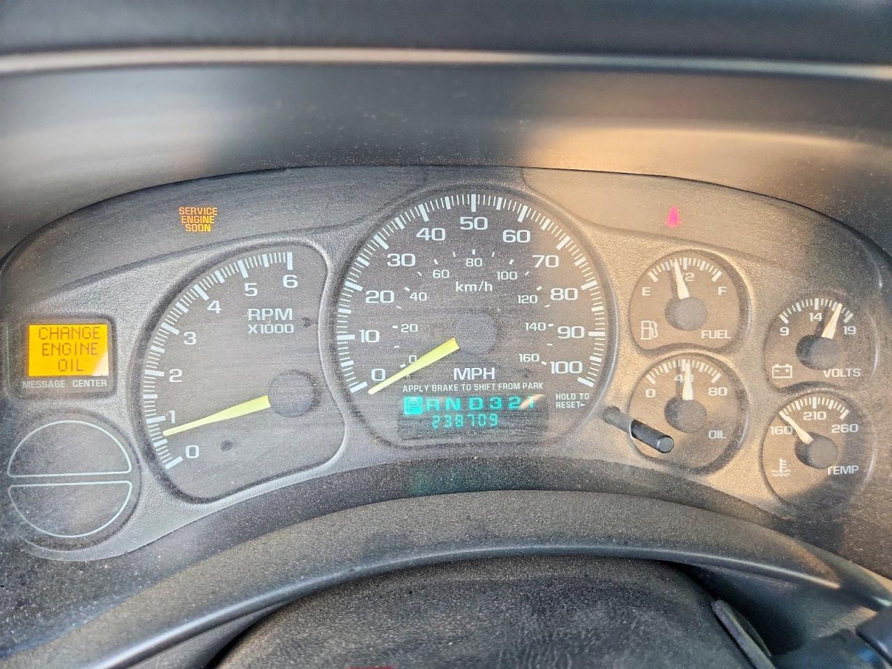2000 Chevrolet Silverado C1500 Blue vin: 1GCEC14W4YZ257252