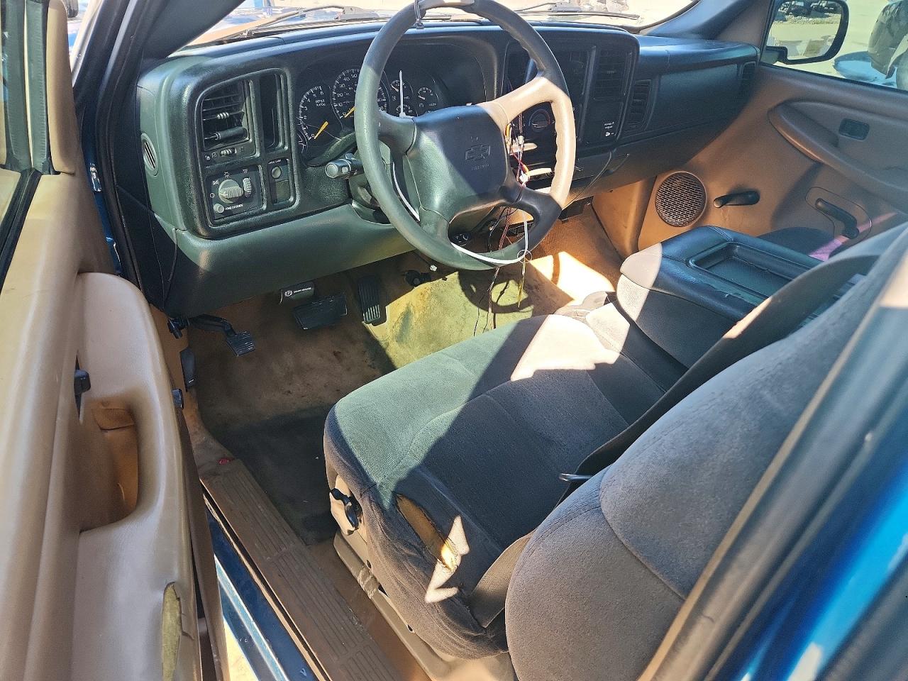2000 Chevrolet Silverado C1500 Blue vin: 1GCEC14W4YZ273967