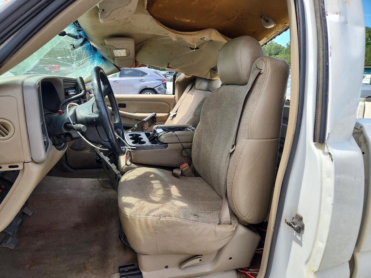 2001 Chevrolet Silverado C1500 White vin: 1GCEC14W51Z174516