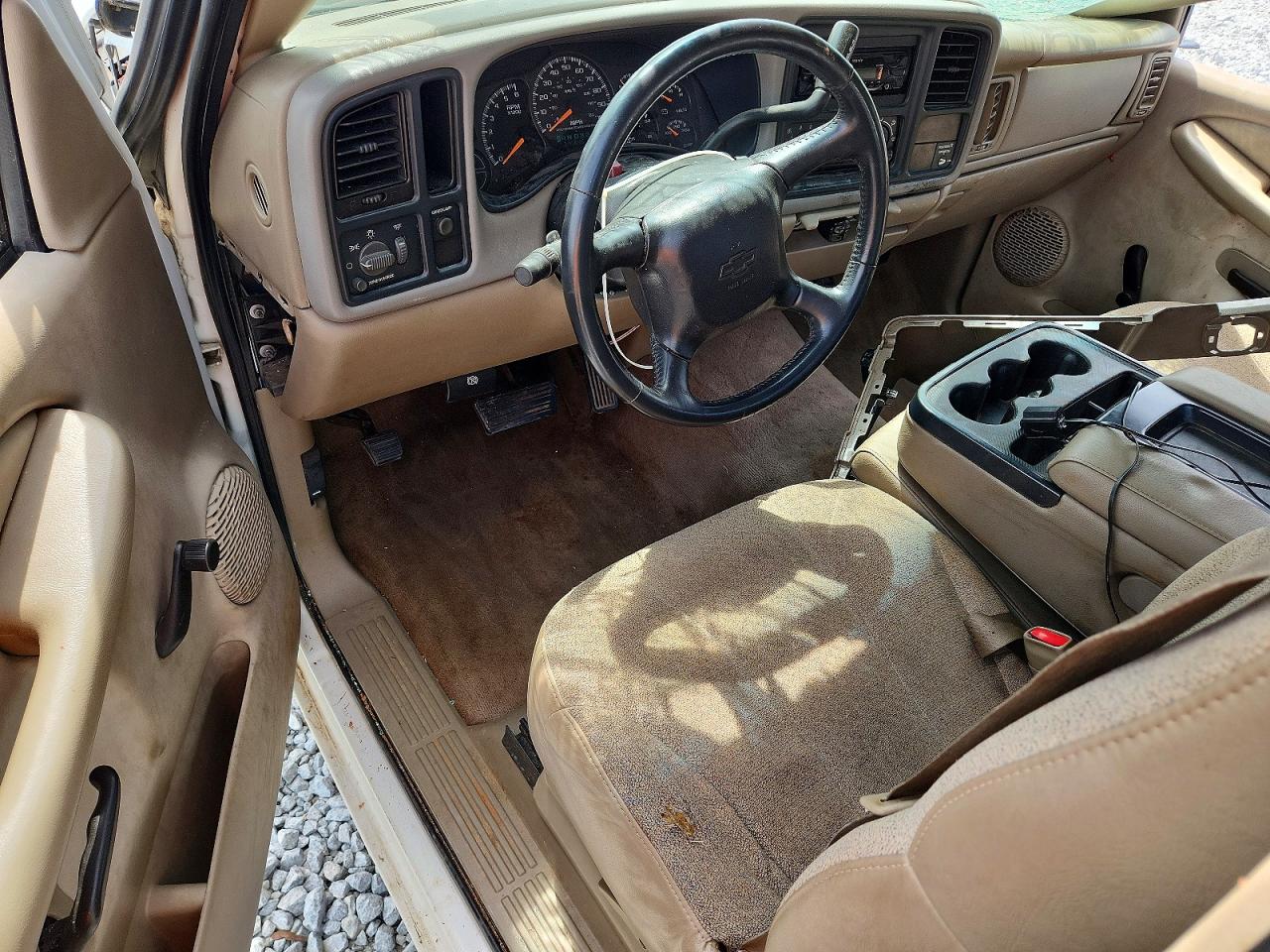 2001 Chevrolet Silverado C1500 White vin: 1GCEC14W51Z174516