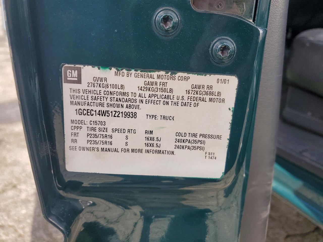 2001 Chev Silverado Green vin: 1GCEC14W51Z219938