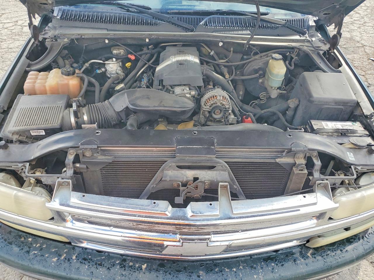 2001 Chev Silverado Green vin: 1GCEC14W51Z219938