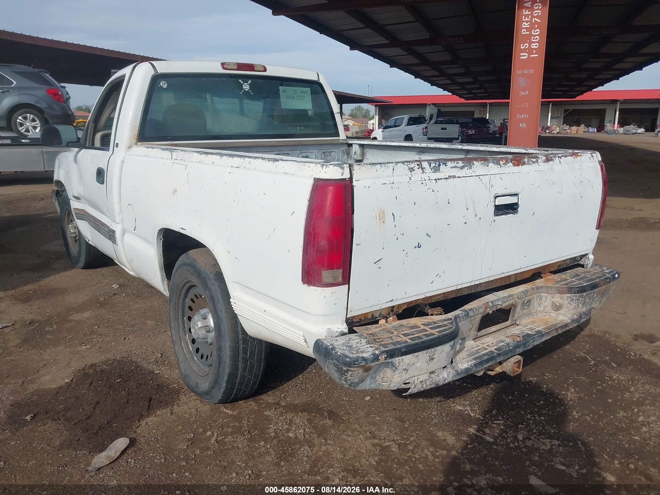 2001 Chevrolet Silverado 1500 Ls White vin: 1GCEC14W51Z262921