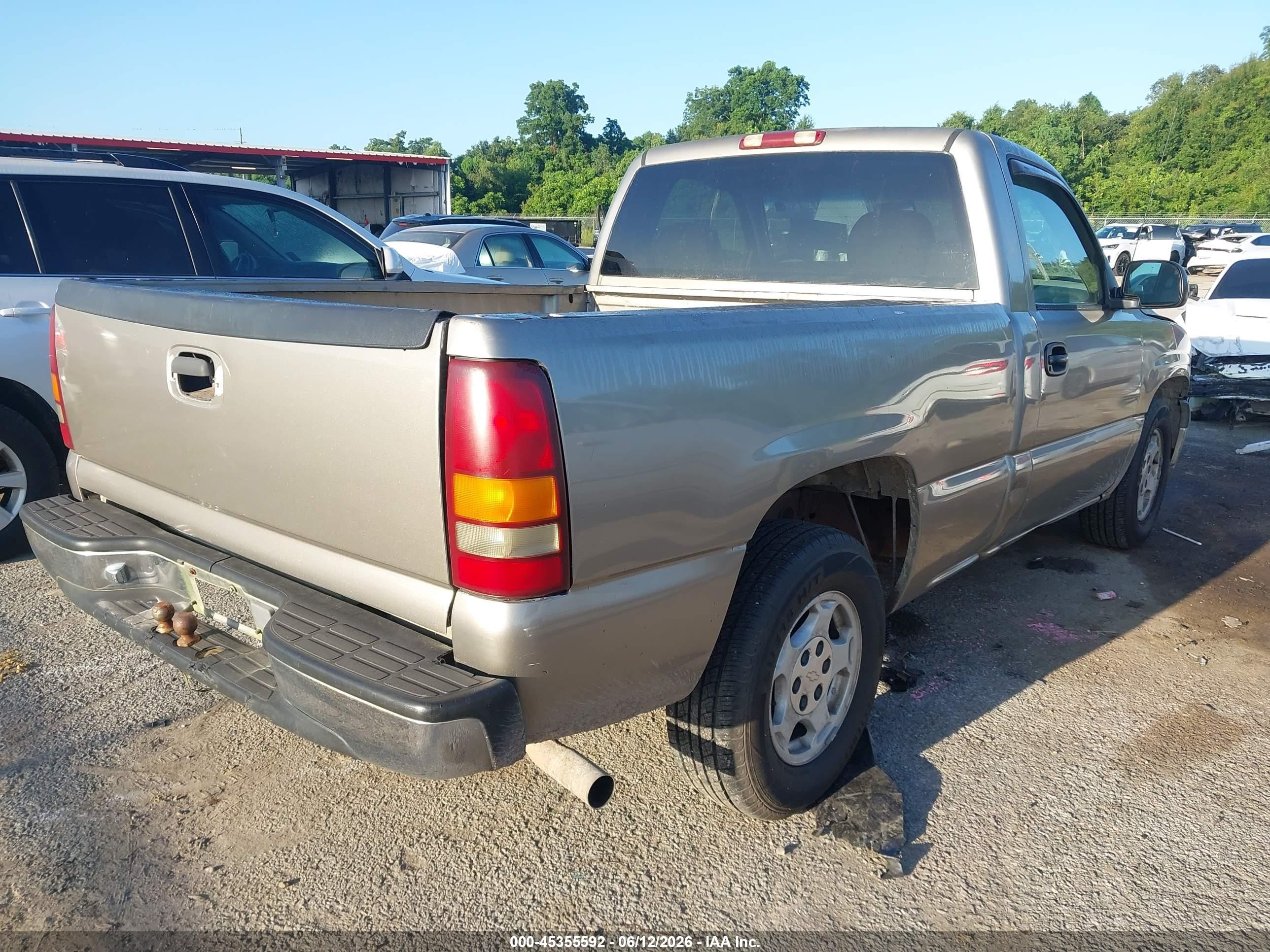 2001 Chevrolet Silverado 1500 Brown vin: 1GCEC14W51Z294428