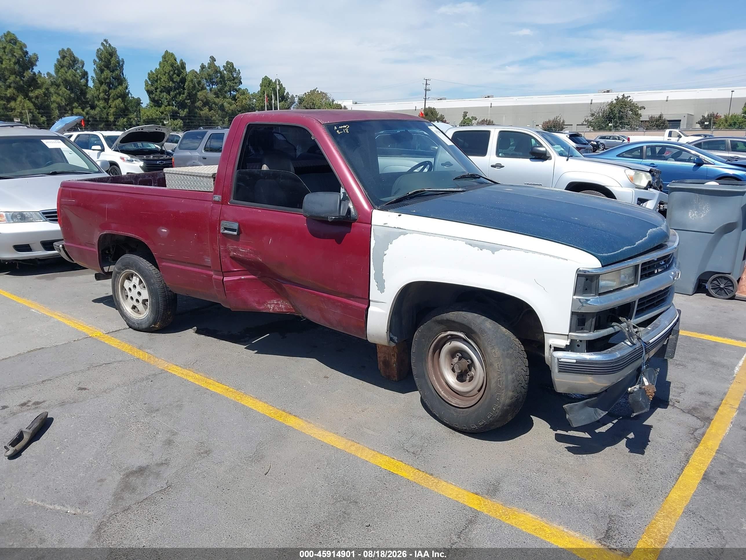 1996 Chevrolet Gmt-400 C1500 Maroon vin: 1GCEC14W5TZ220932