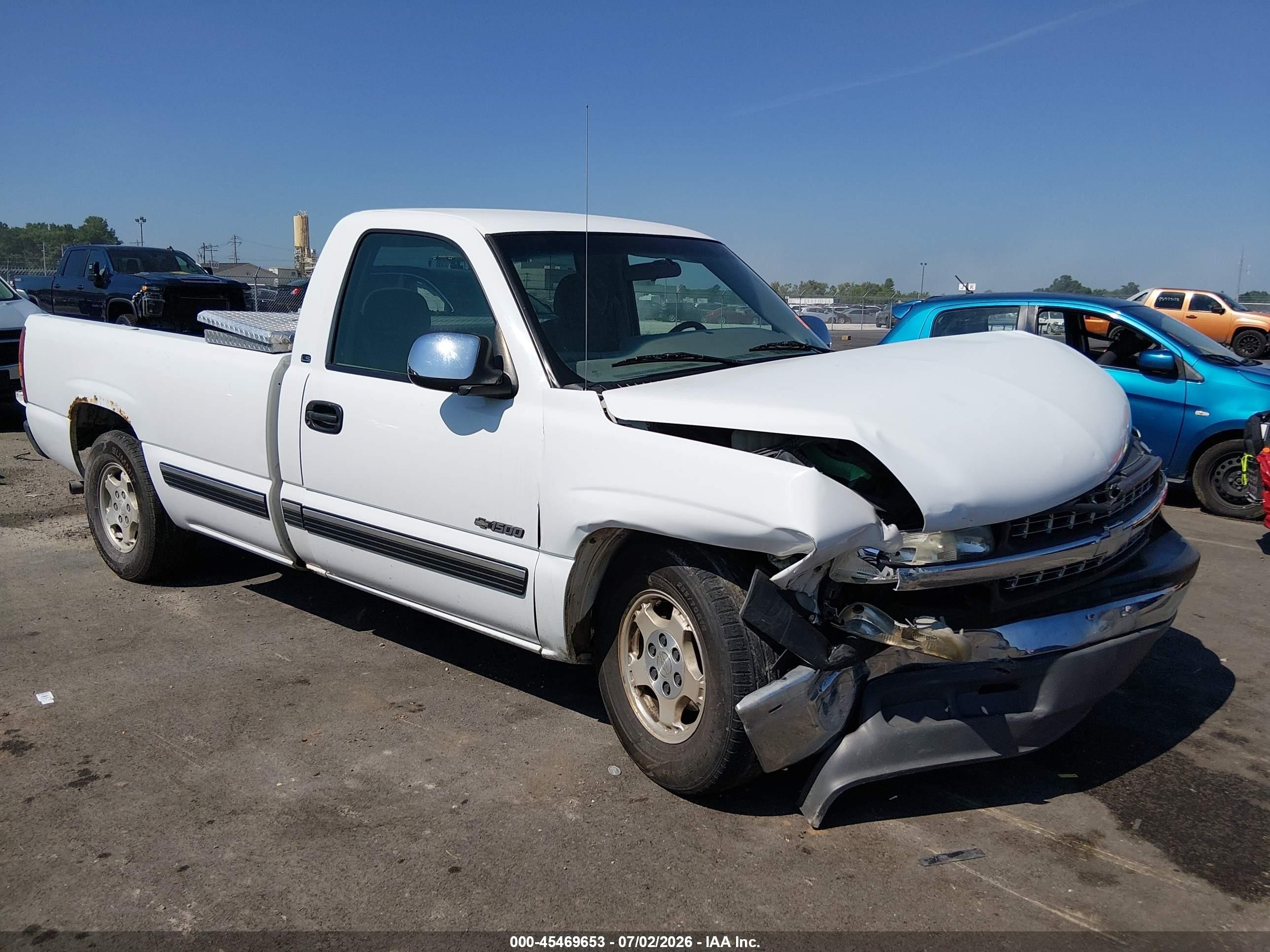 1999 Chevrolet Silverado 1500 Ls White vin: 1GCEC14W5XE144304