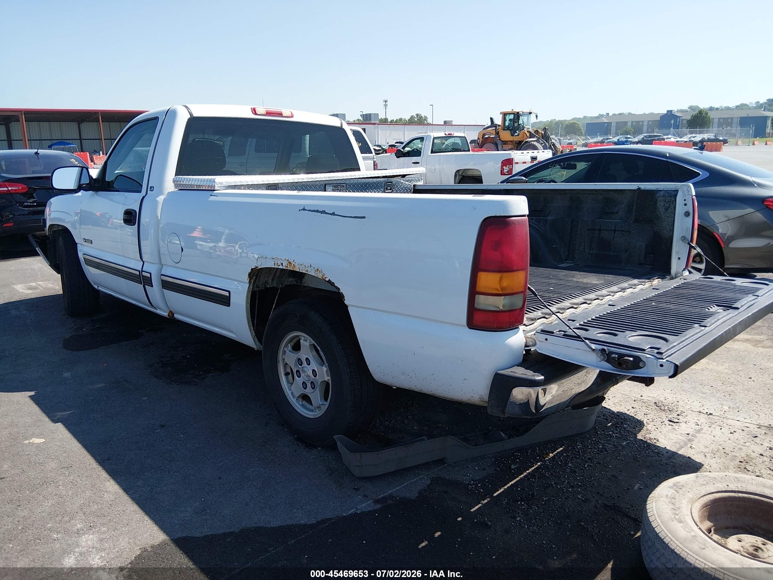 1999 Chevrolet Silverado 1500 Ls White vin: 1GCEC14W5XE144304