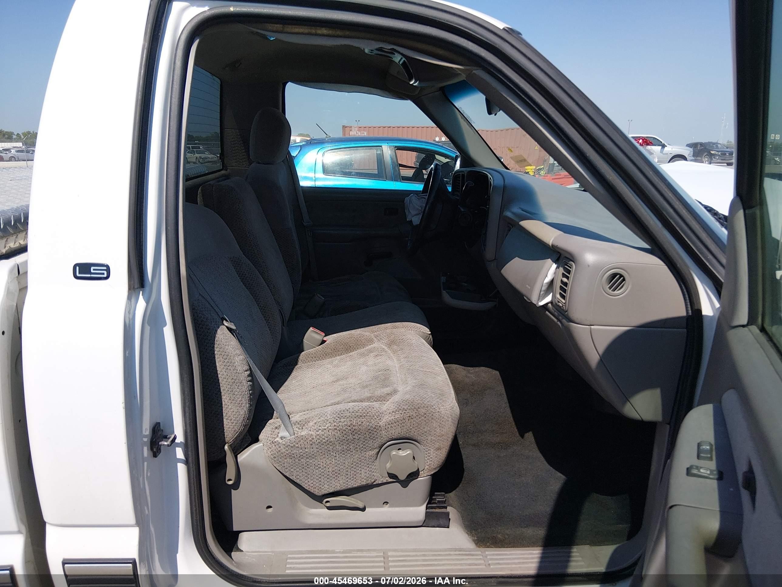 1999 Chevrolet Silverado 1500 Ls White vin: 1GCEC14W5XE144304