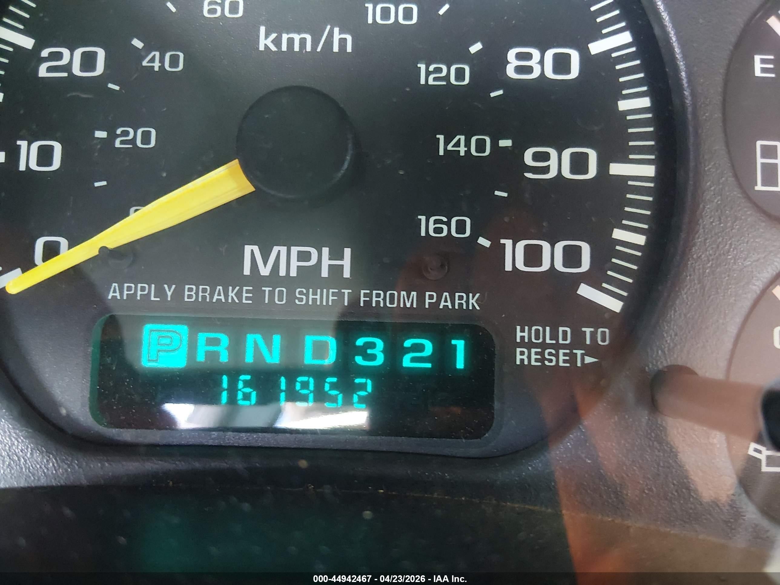 1999 Chevrolet Silverado 1500   Beige vin: 1GCEC14W5XZ145302