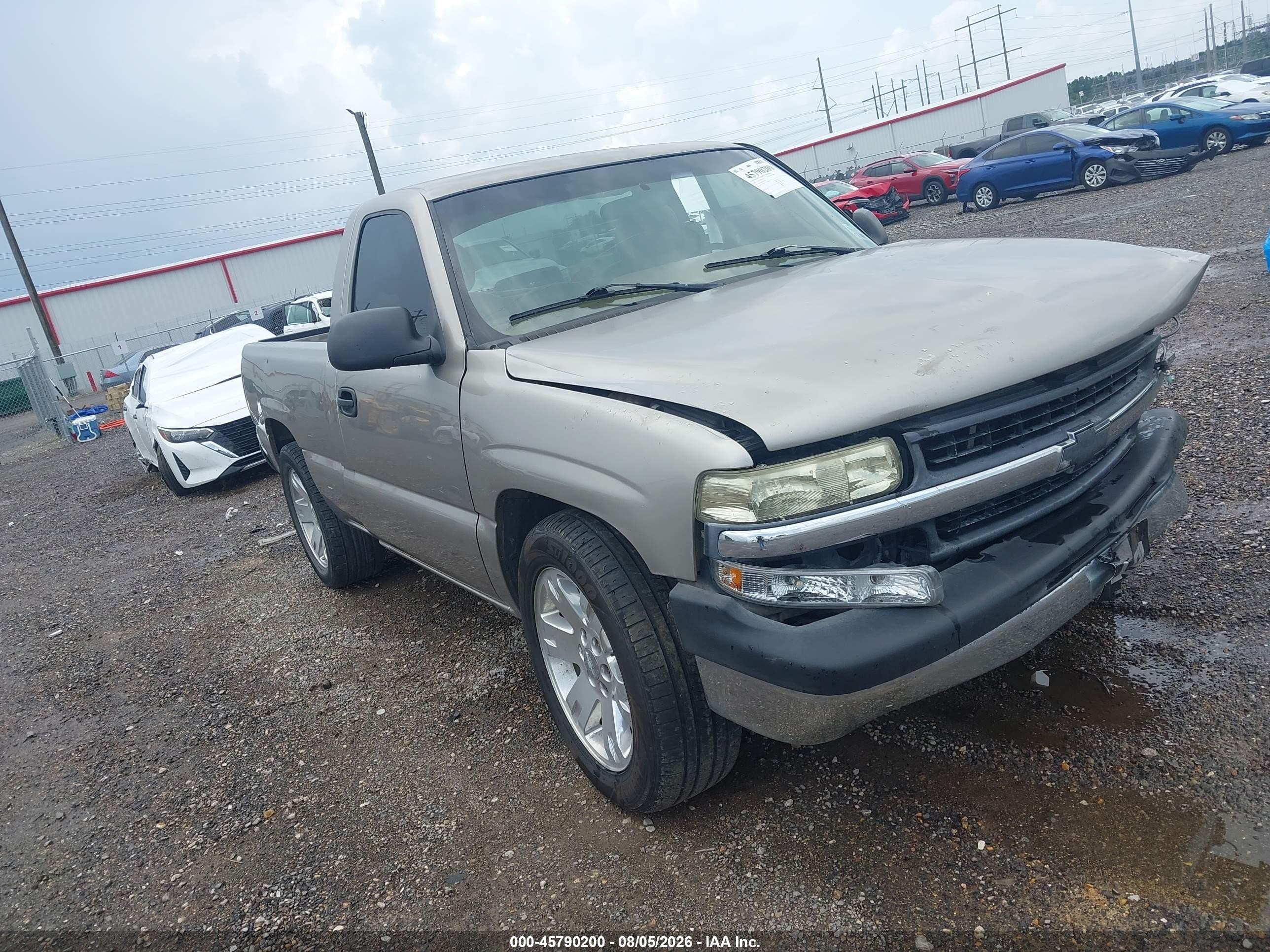 2000 Chevrolet Silverado 1500   Beige vin: 1GCEC14W5YZ206889