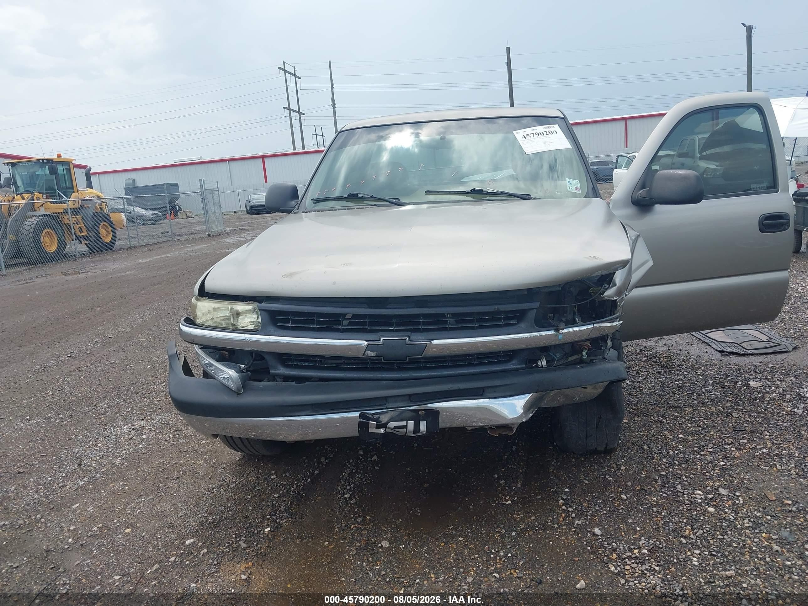 2000 Chevrolet Silverado 1500   Beige vin: 1GCEC14W5YZ206889
