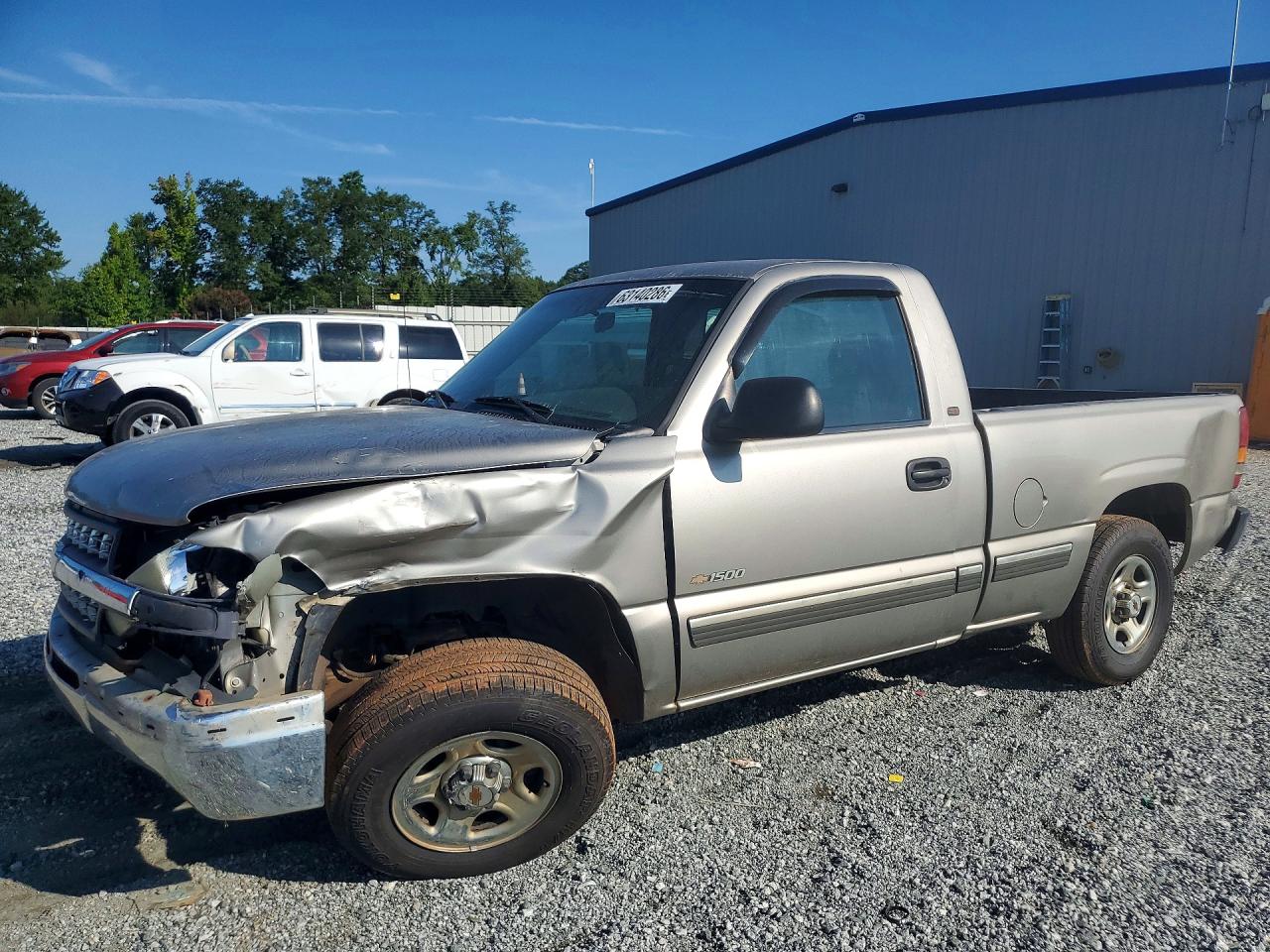 2000 Chevrolet Silverado C1500 Silver vin: 1GCEC14W5YZ348563