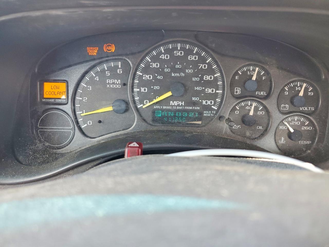 2000 Chevrolet Silverado C1500 Silver vin: 1GCEC14W5YZ348563