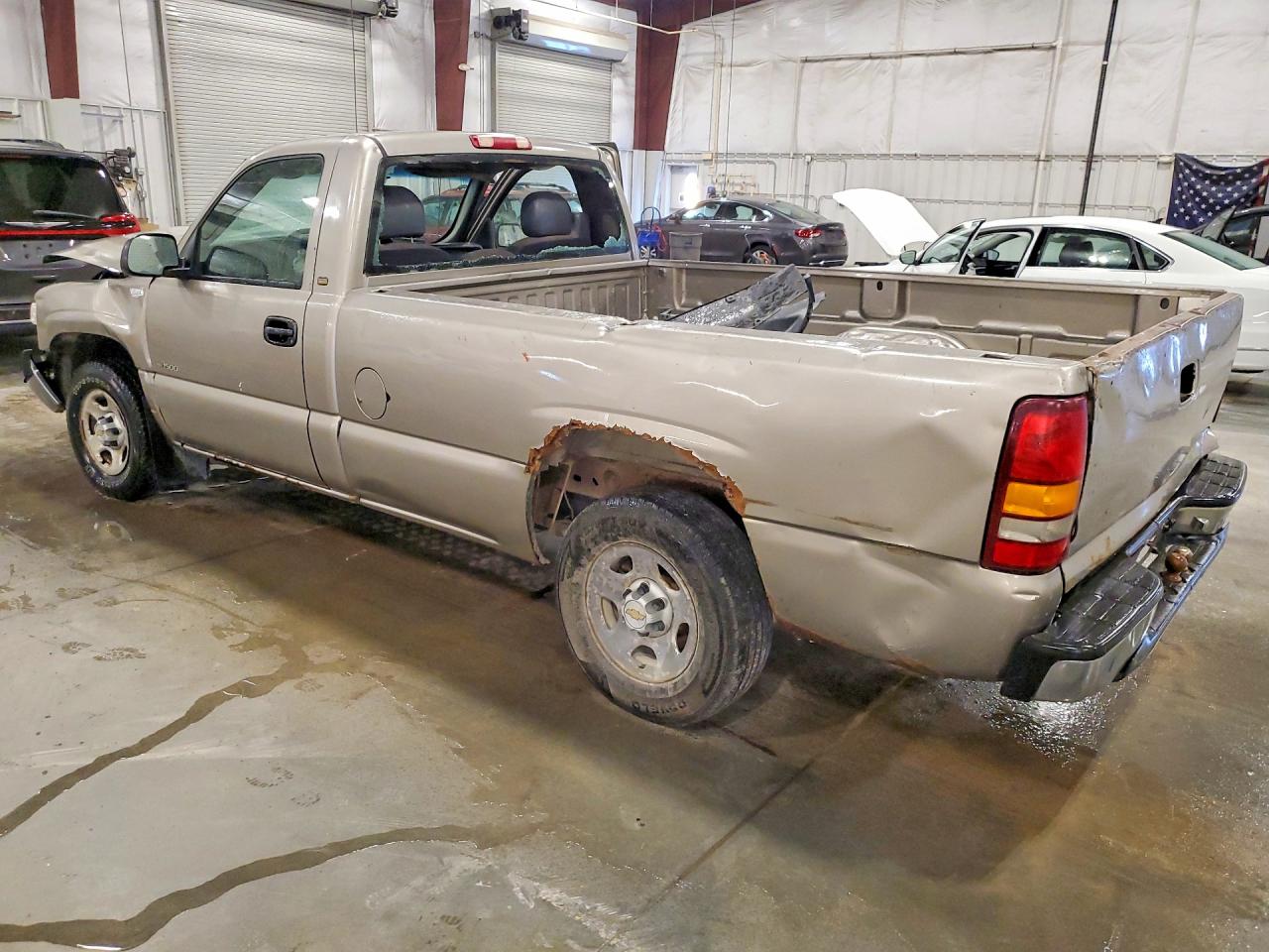 2002 Chevrolet Silverado C1500 Gray vin: 1GCEC14W62Z133250