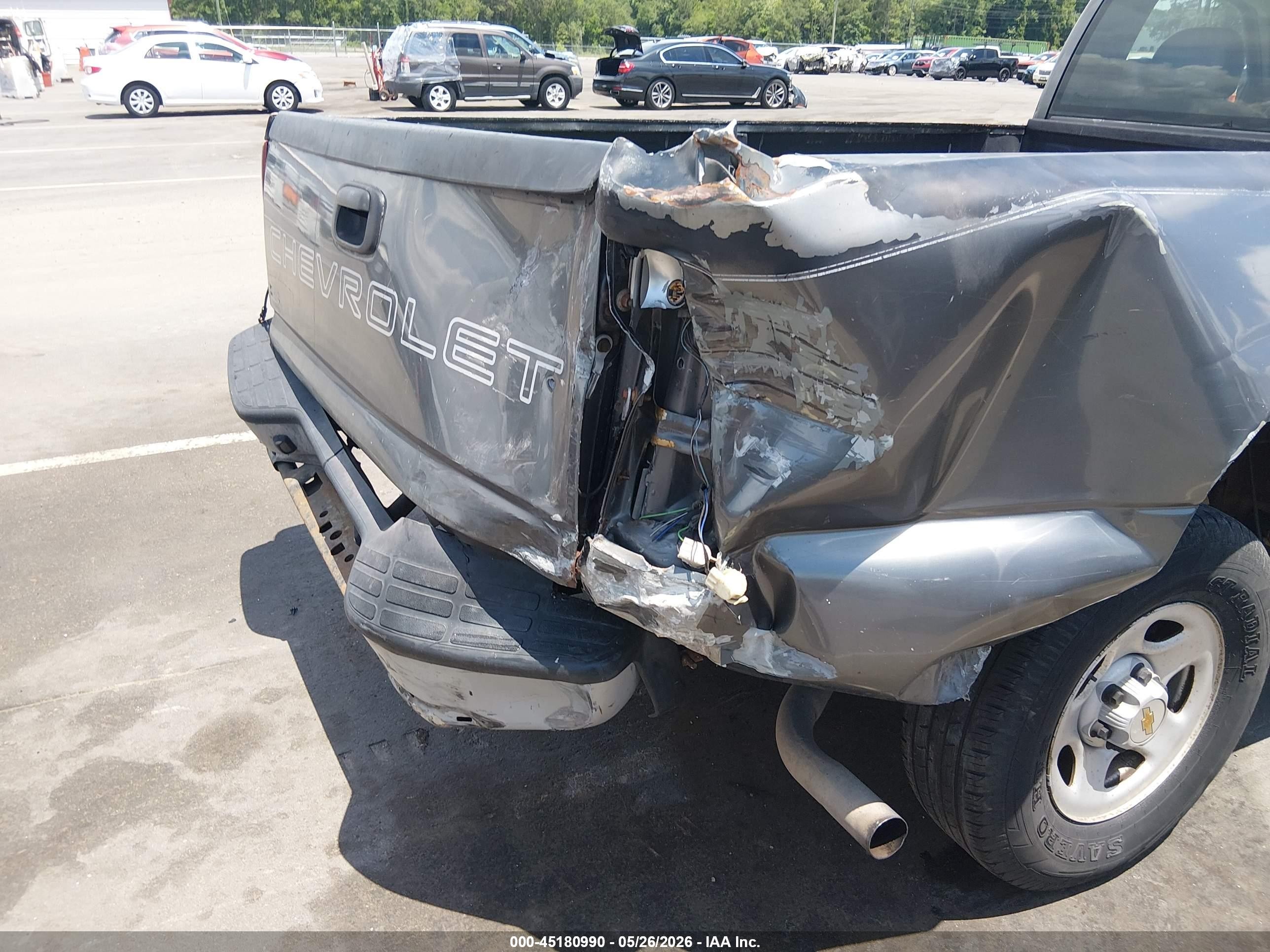2002 Chevrolet Silverado 1500 Commercial Gray vin: 1GCEC14W62Z166071