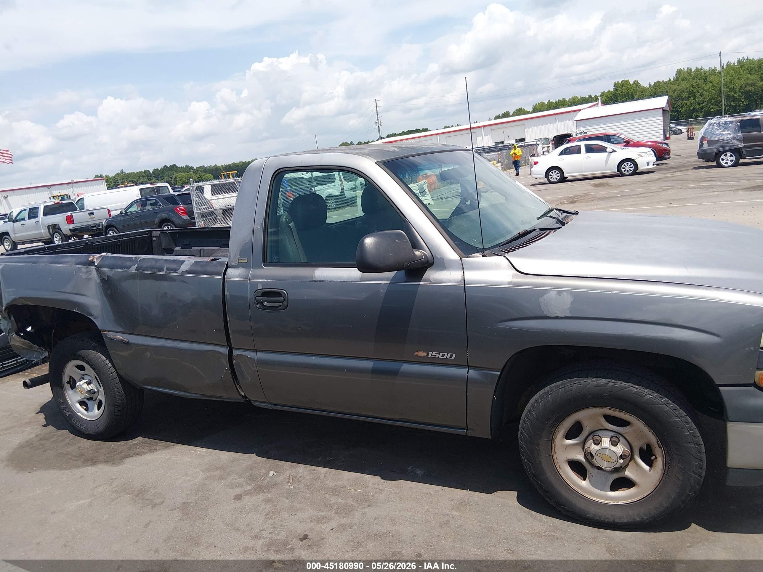 2002 Chevrolet Silverado 1500 Commercial Gray vin: 1GCEC14W62Z166071