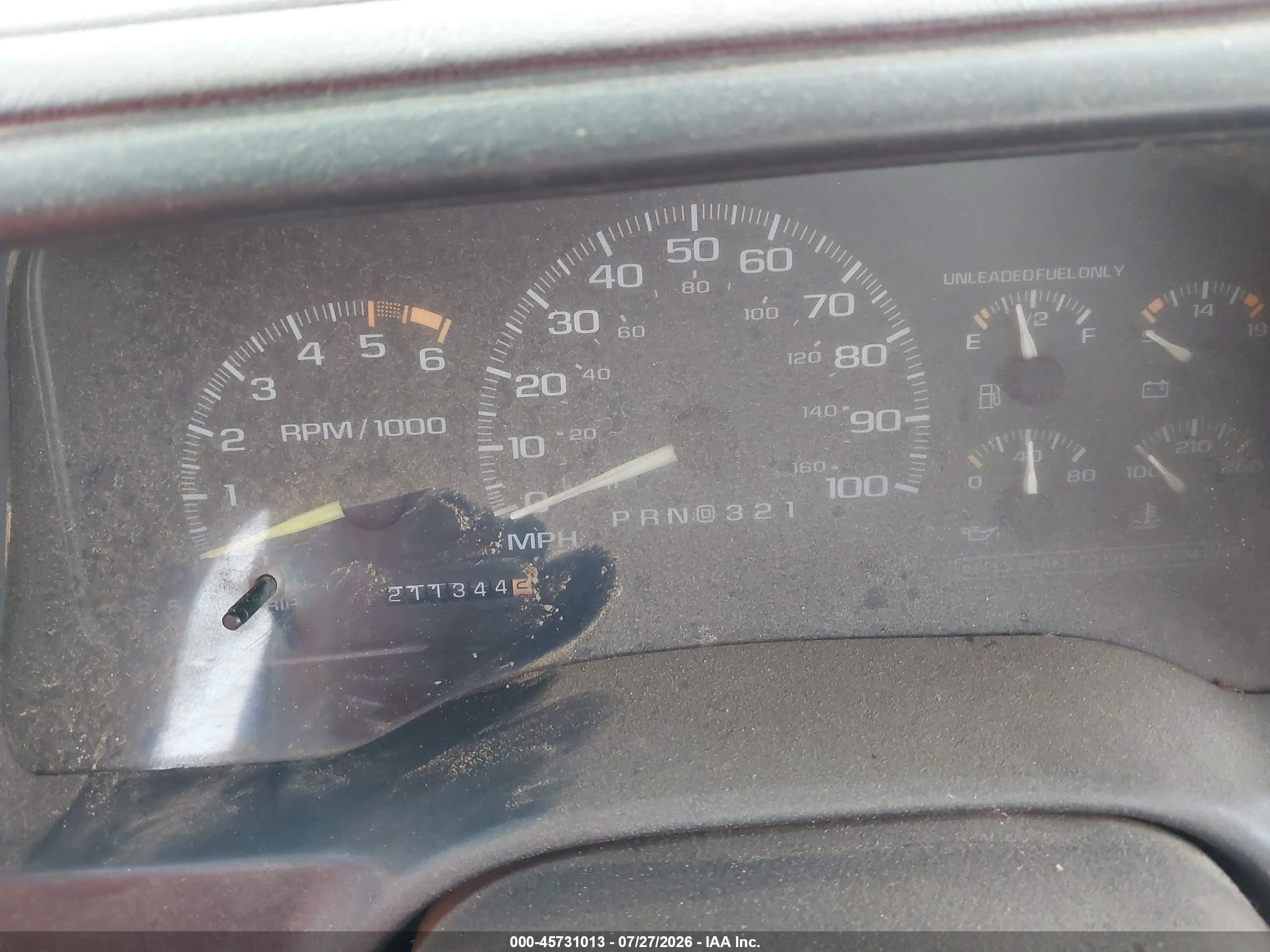 1996 Chevrolet Gmt-400 C1500 Silver vin: 1GCEC14W6TZ137557