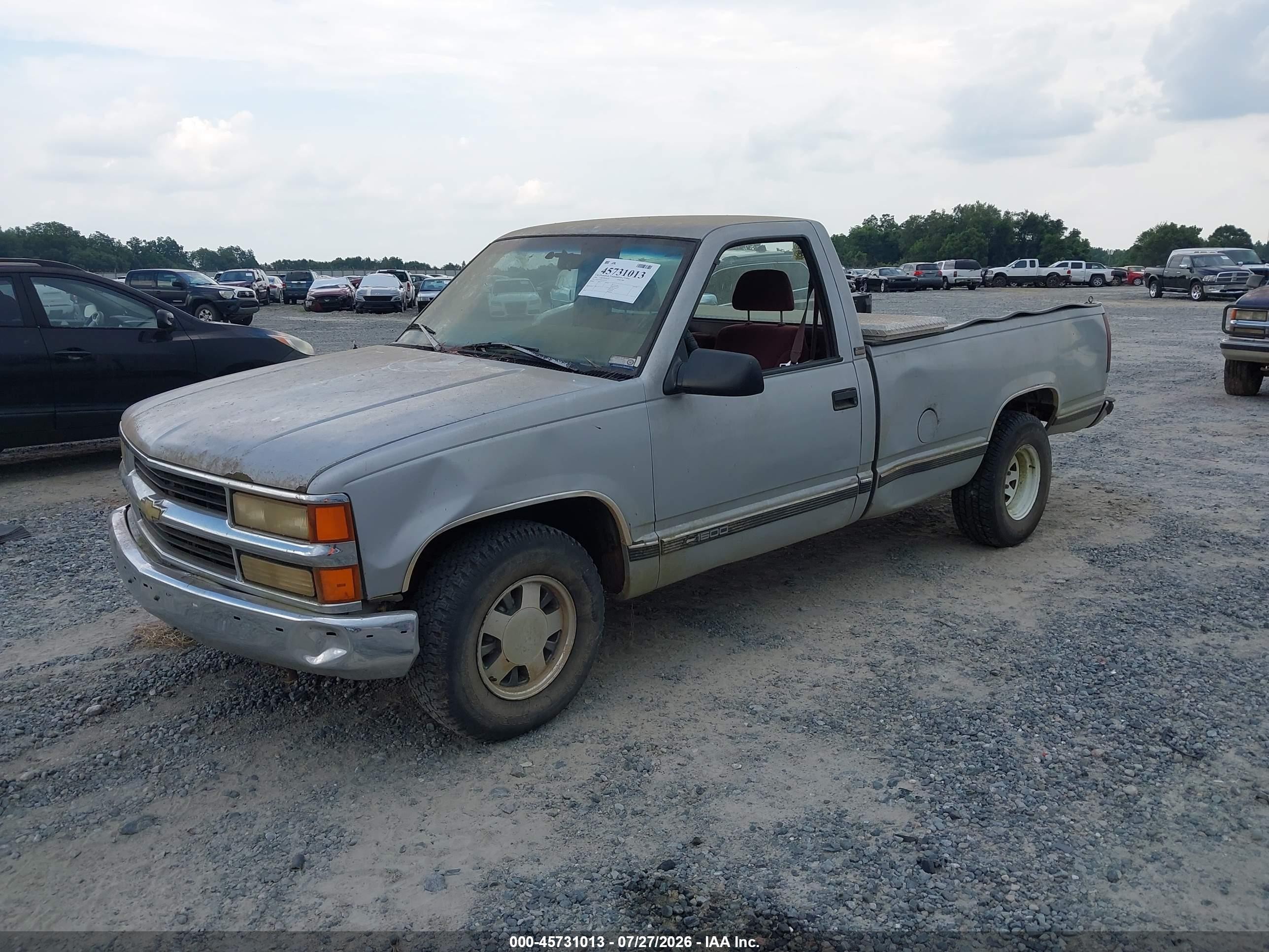 1996 Chevrolet Gmt-400 C1500 Silver vin: 1GCEC14W6TZ137557