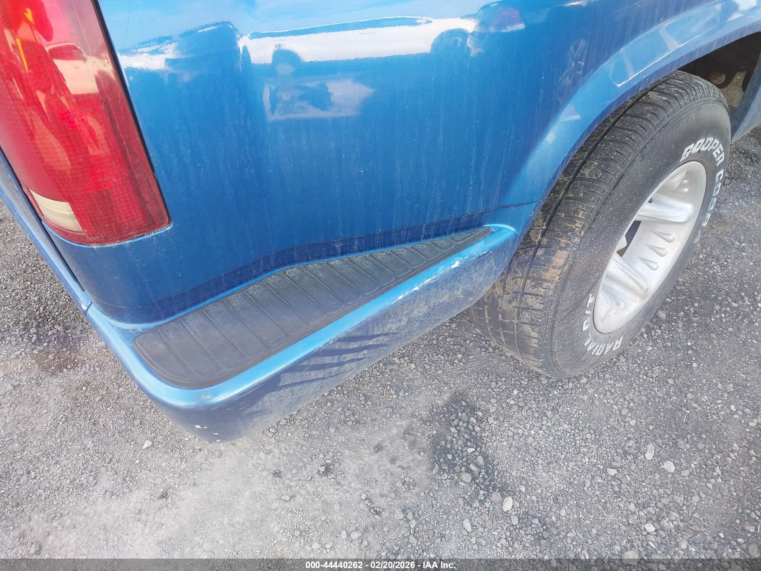 1997 Chevrolet C1500 Sportside Blue vin: 1GCEC14W6VZ183702