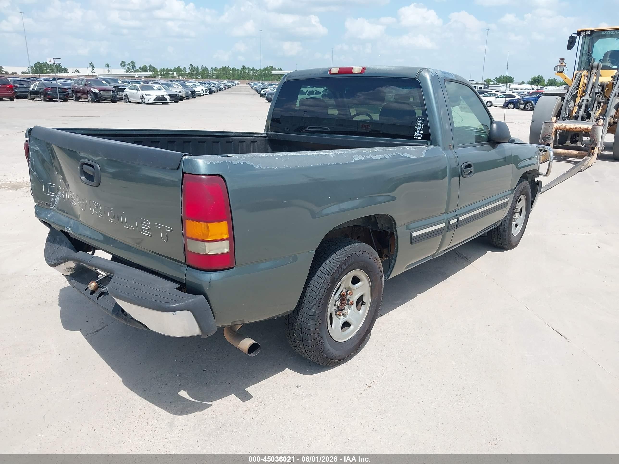 2000 Chevrolet Silverado 1500   Gray vin: 1GCEC14W6YZ108258