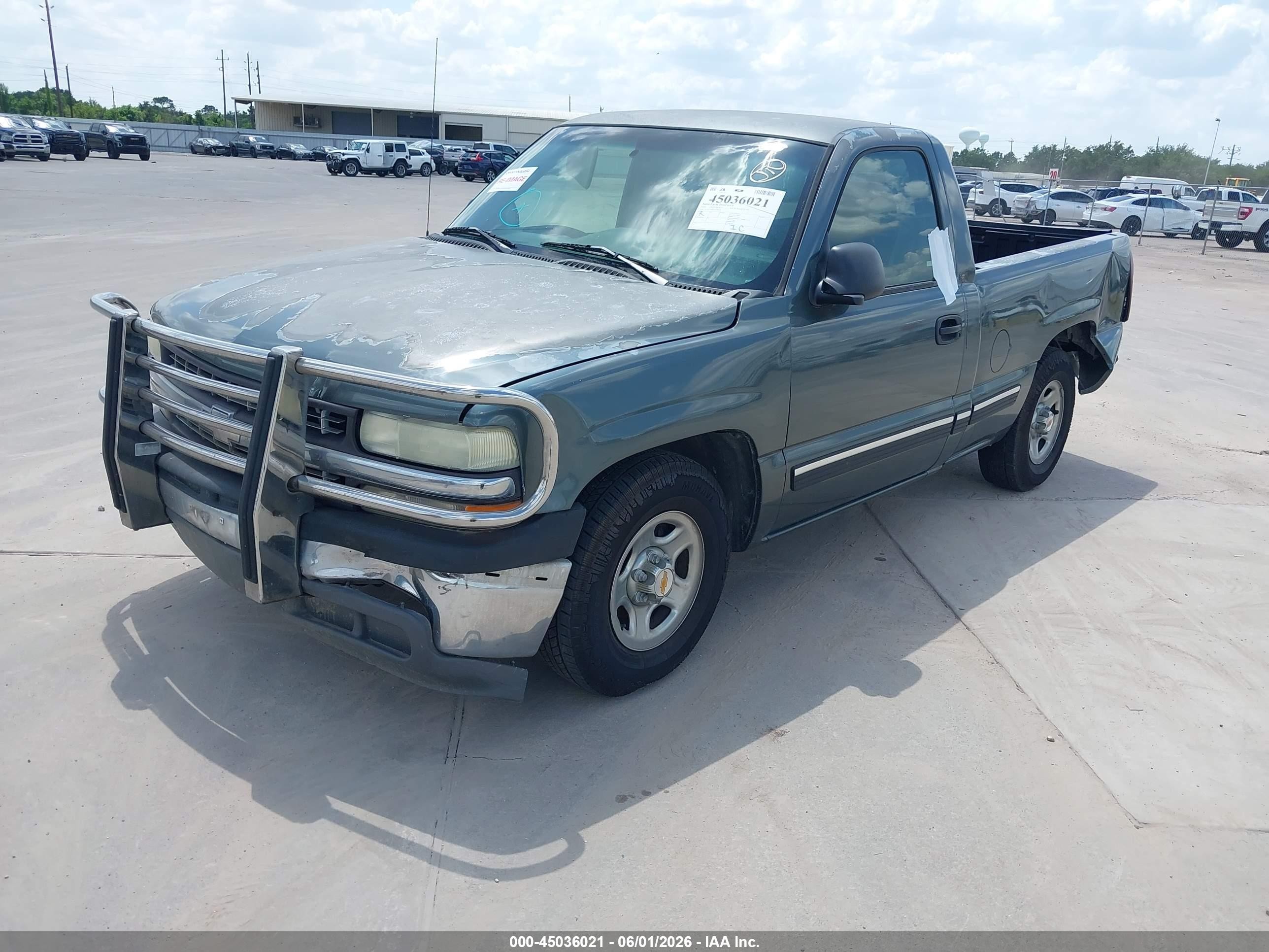 2000 Chevrolet Silverado 1500   Gray vin: 1GCEC14W6YZ108258