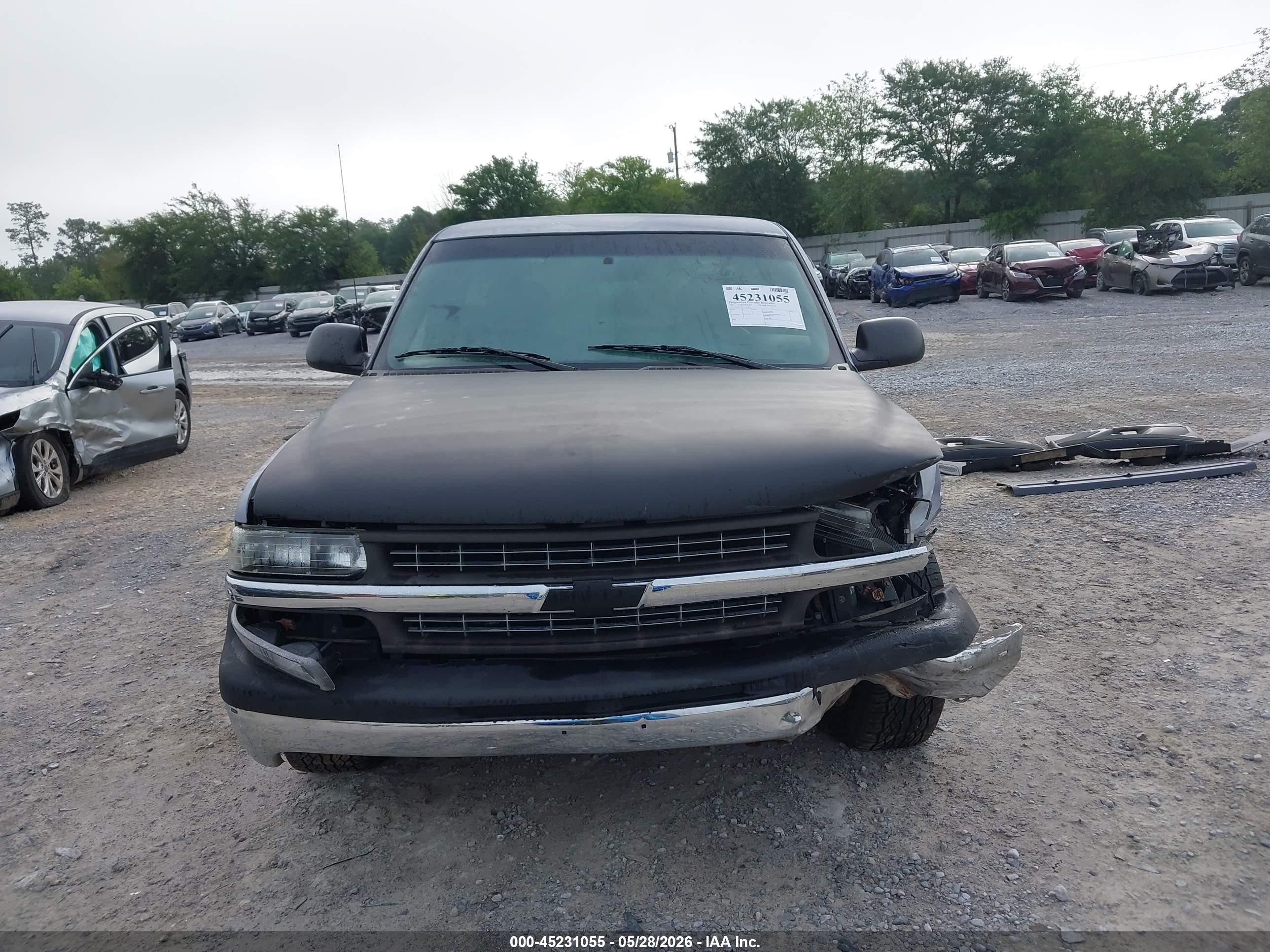 2002 Chevrolet Silverado 1500 Silver vin: 1GCEC14W72Z239836