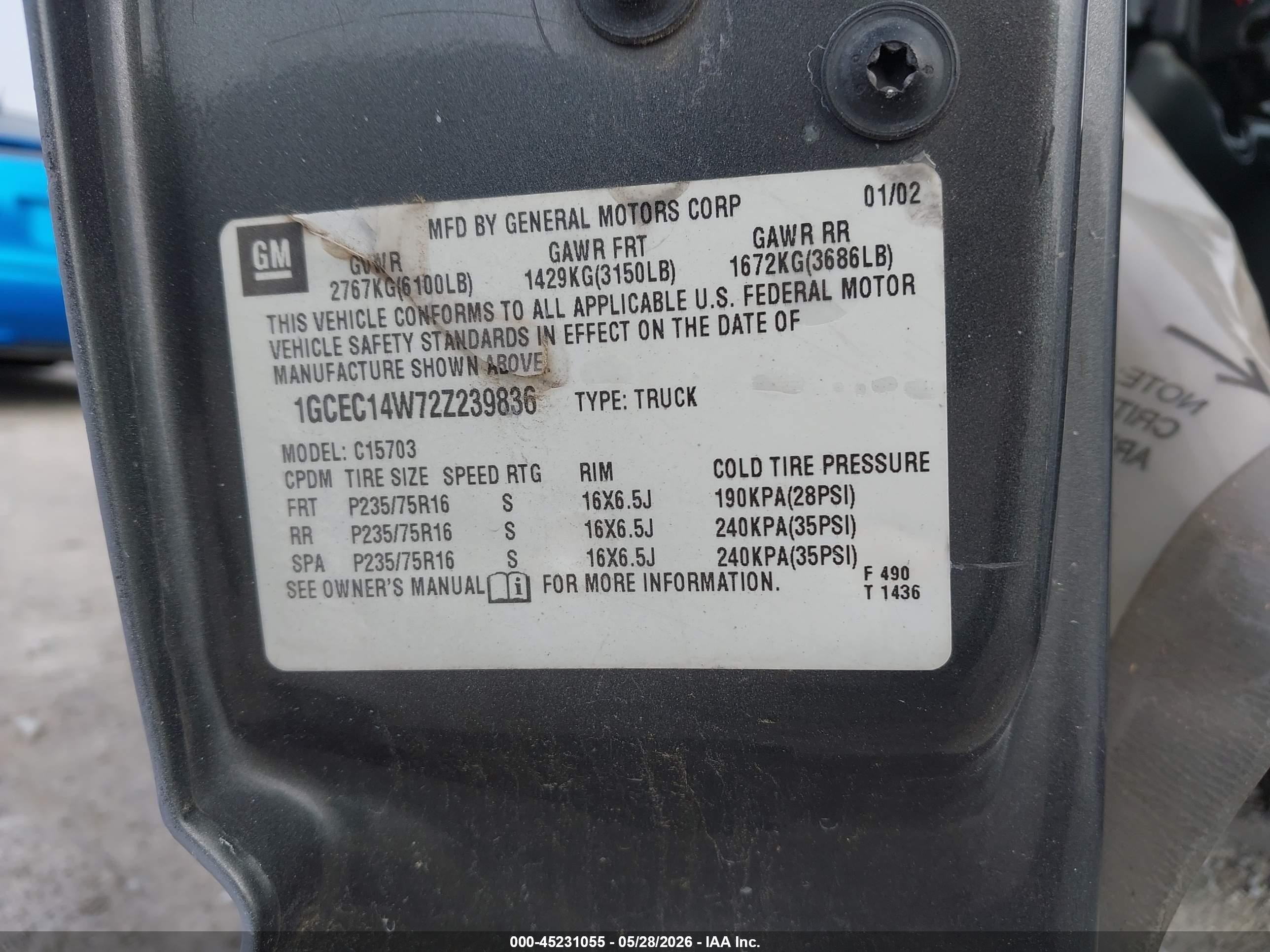 2002 Chevrolet Silverado 1500 Silver vin: 1GCEC14W72Z239836