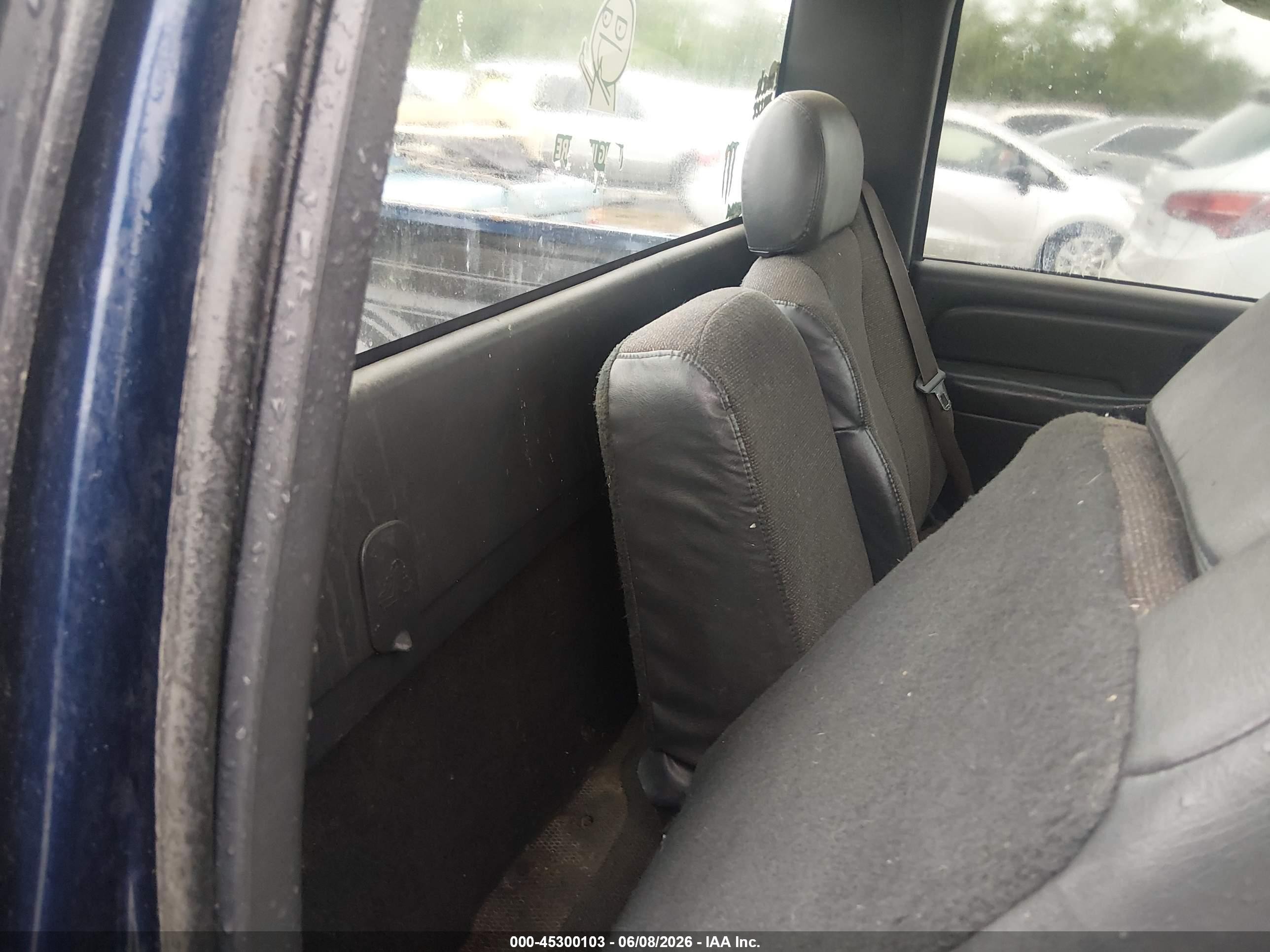 2002 Chevrolet Silverado 1500   Dark Blue vin: 1GCEC14W72Z281679