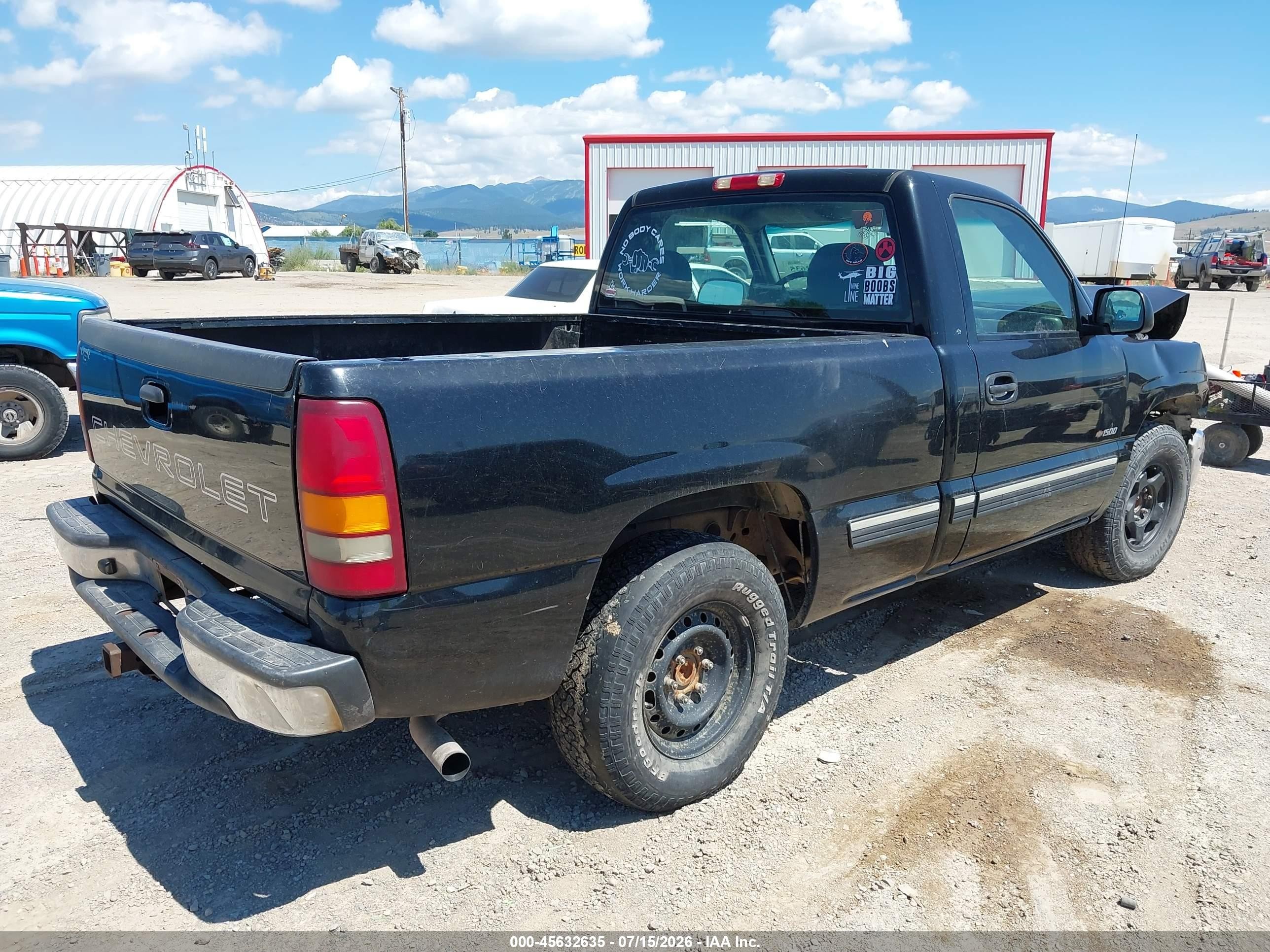 2002 Chevrolet Silverado 1500   Black vin: 1GCEC14W72Z326457