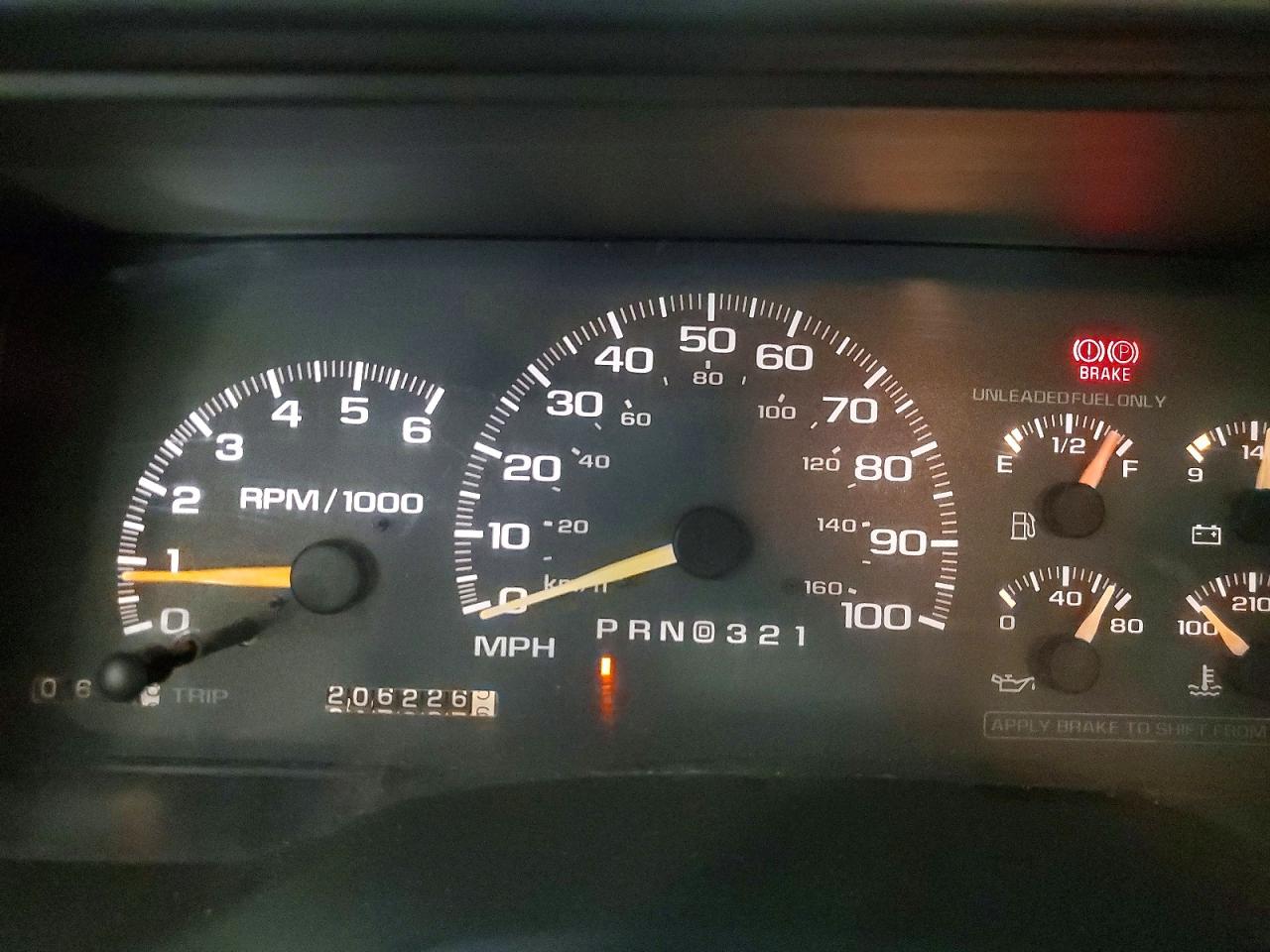 1998 Chevrolet Gmt-400 C1500 Red vin: 1GCEC14W7WZ275256