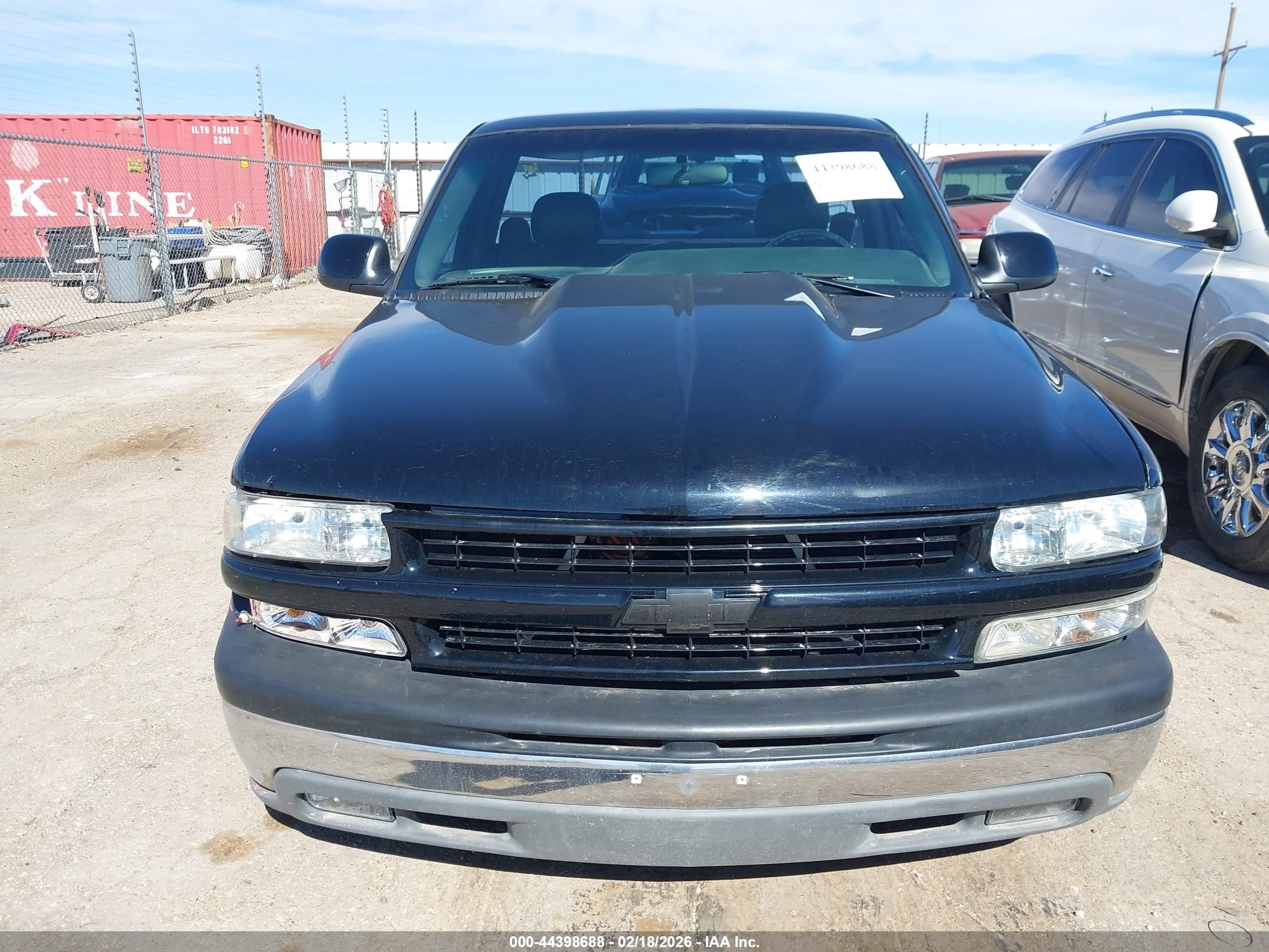 2000 Chevrolet Silverado 1500   Black vin: 1GCEC14W7YZ140216