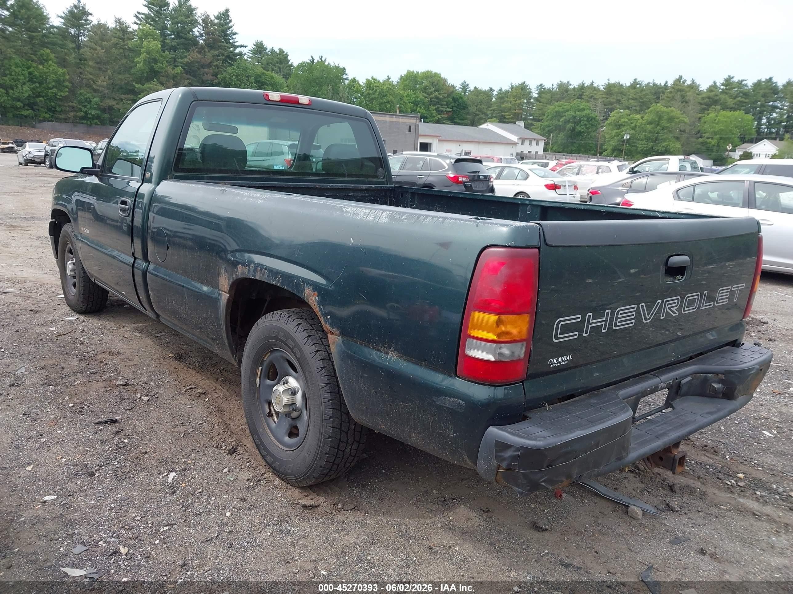 2001 Chevrolet Silverado 1500   Green vin: 1GCEC14W81Z274173