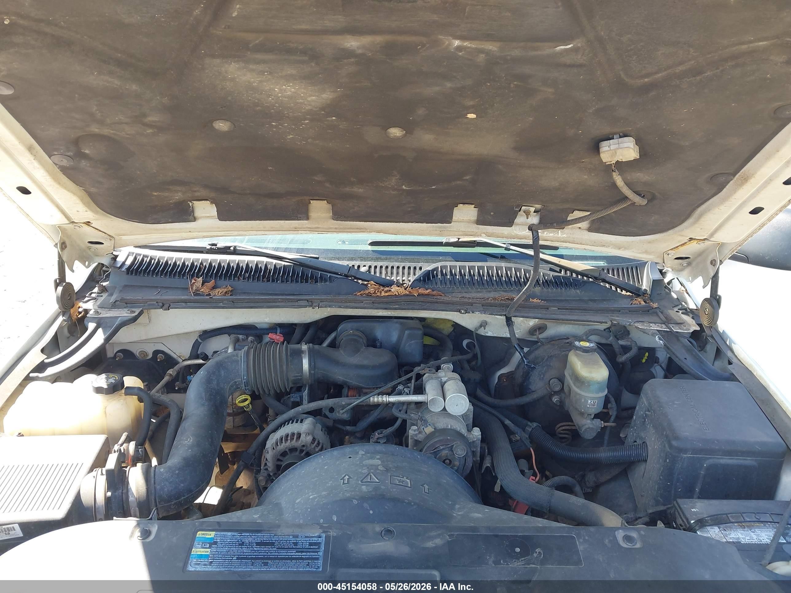 2002 Chevrolet Silverado 1500 Commercial Белый vin: 1GCEC14W82Z164421