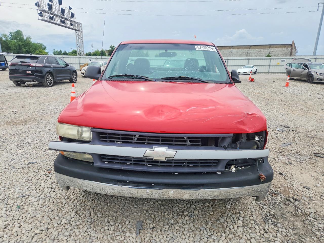 2002 Chevrolet Silverado C1500 Red vin: 1GCEC14W82Z242924