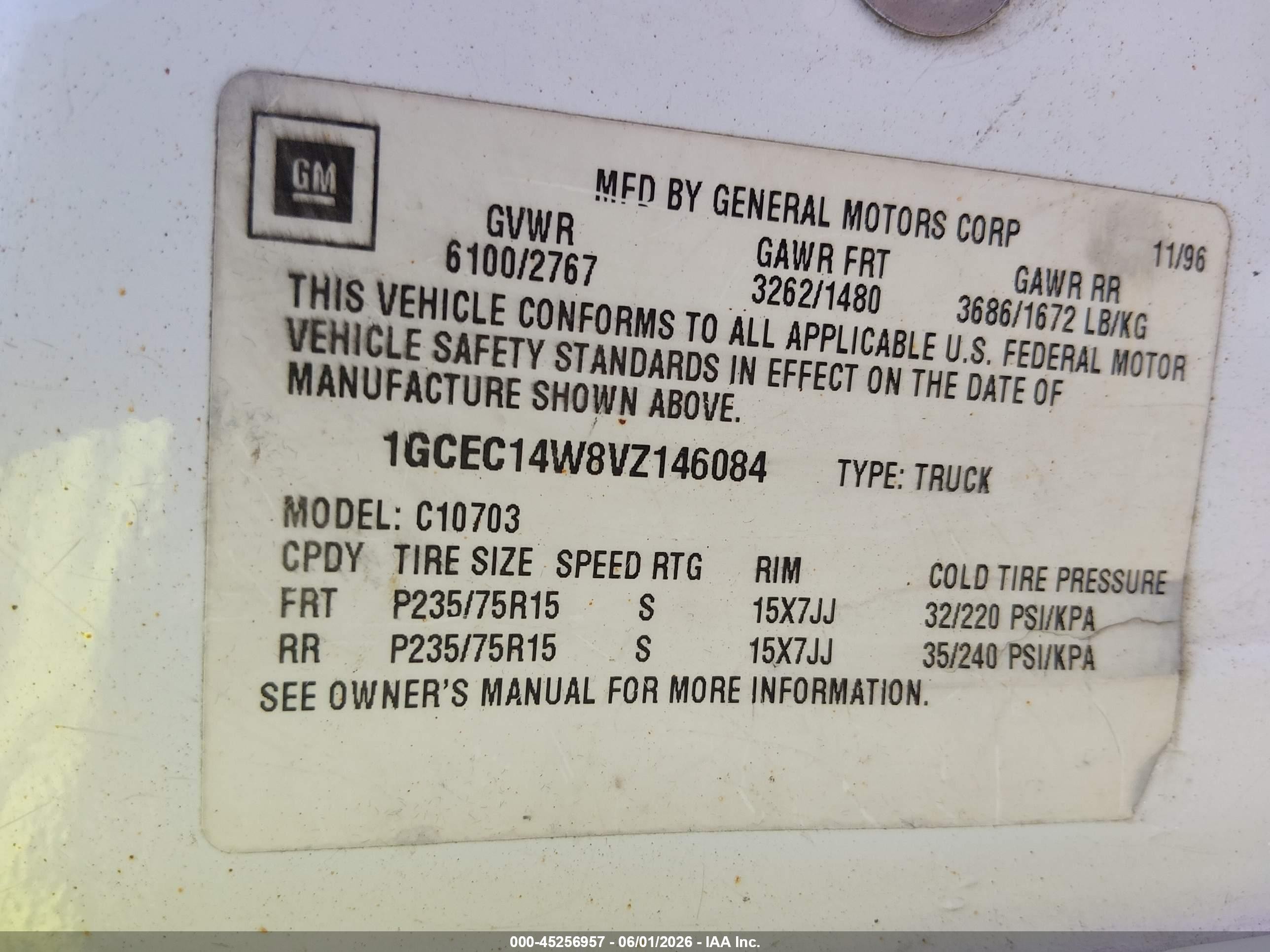 1997 Chevrolet C1500 Fleetside White vin: 1GCEC14W8VZ146084