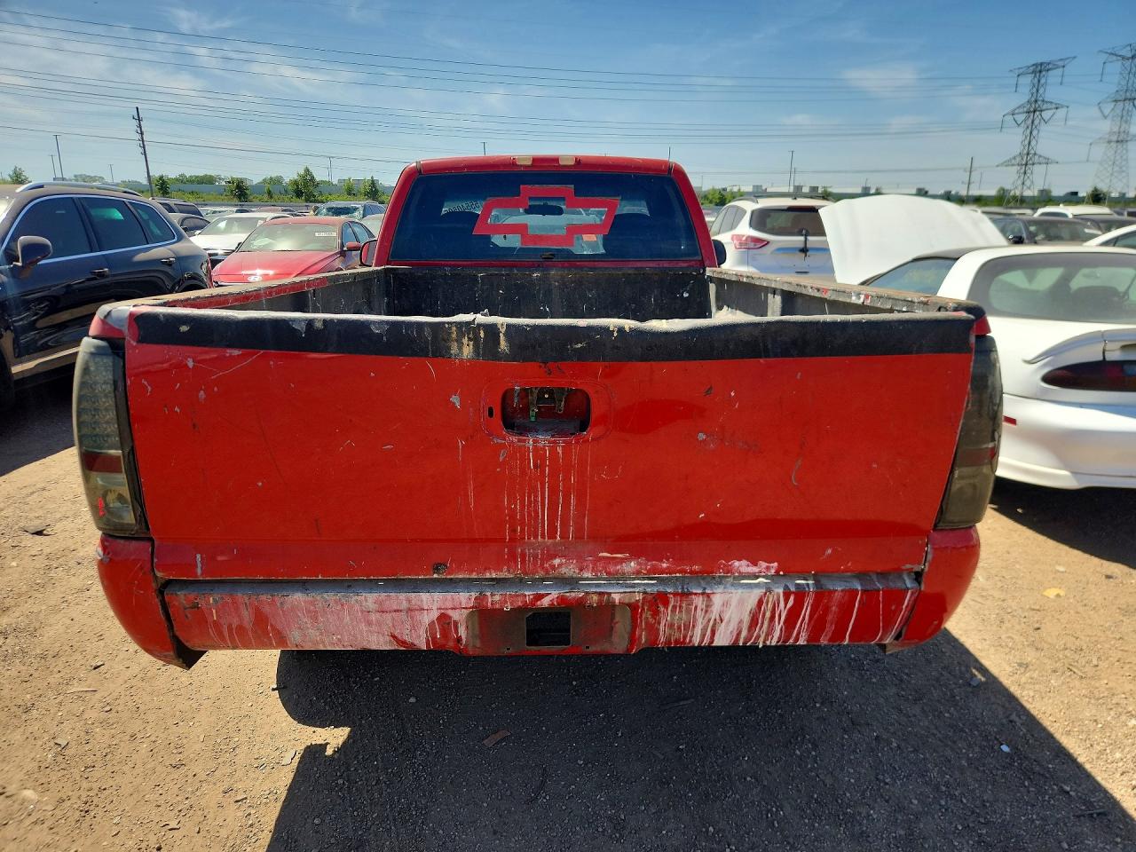 2000 Chevrolet Silverado C1500 Red vin: 1GCEC14W8YE202052