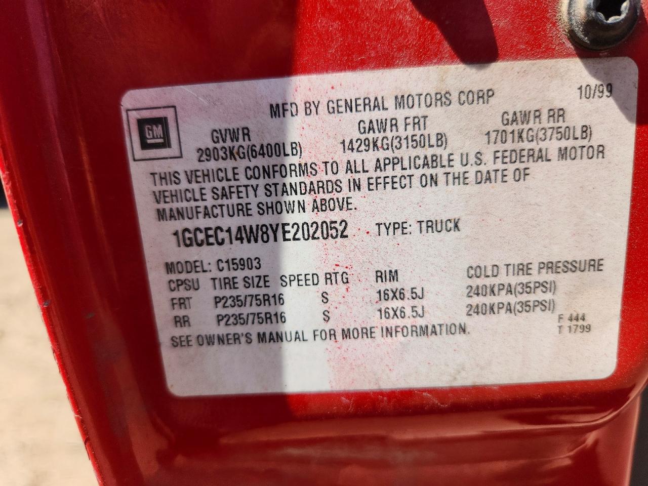2000 Chevrolet Silverado C1500 Red vin: 1GCEC14W8YE202052