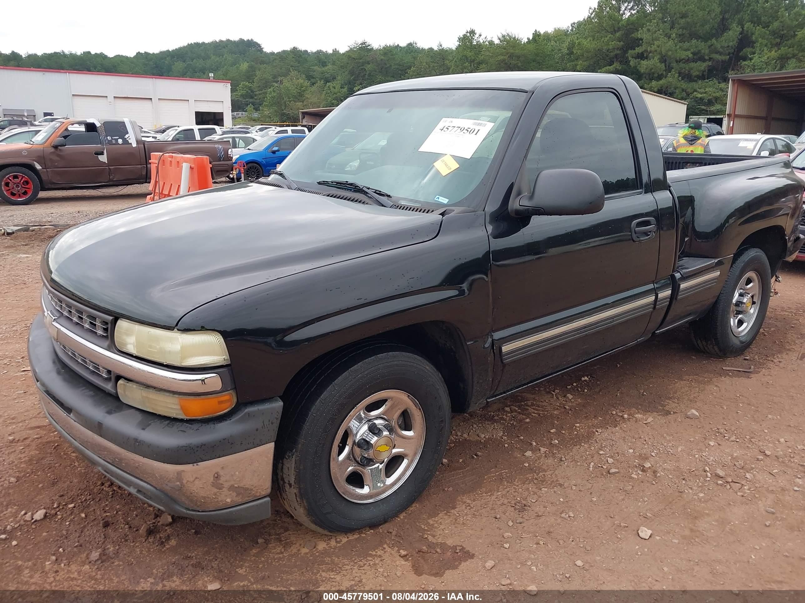 2000 Chevrolet Silverado 1500   Black vin: 1GCEC14W8YZ174214